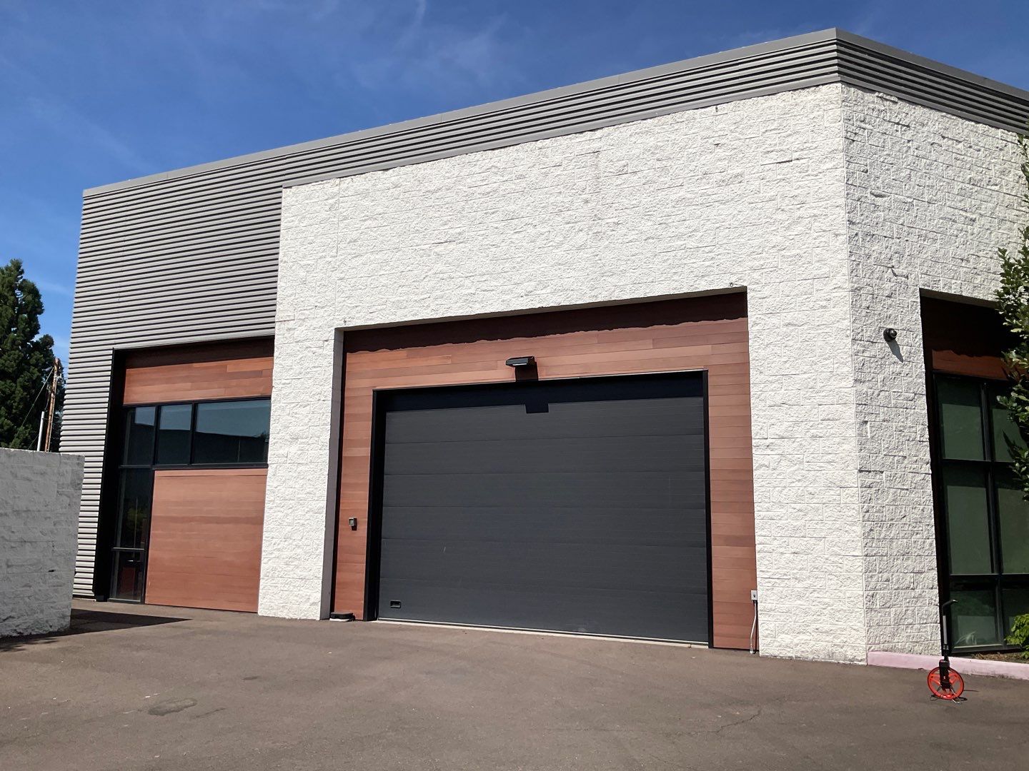 Soft Wash using Soft wash solution by Willamette Outdoor Wash LLC