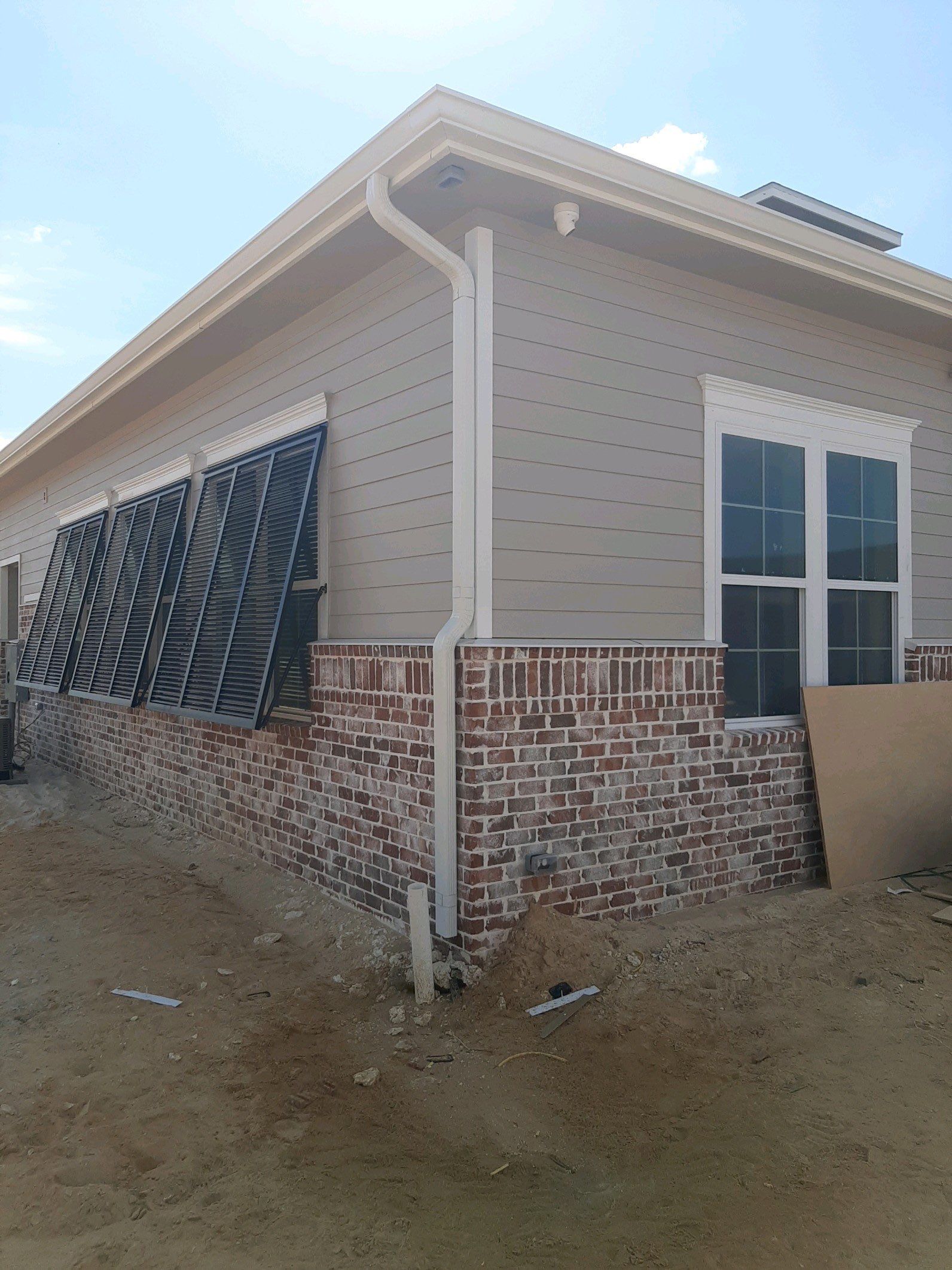 Seamless Gutter Installation using K-Style Gutters by Gutter Professors