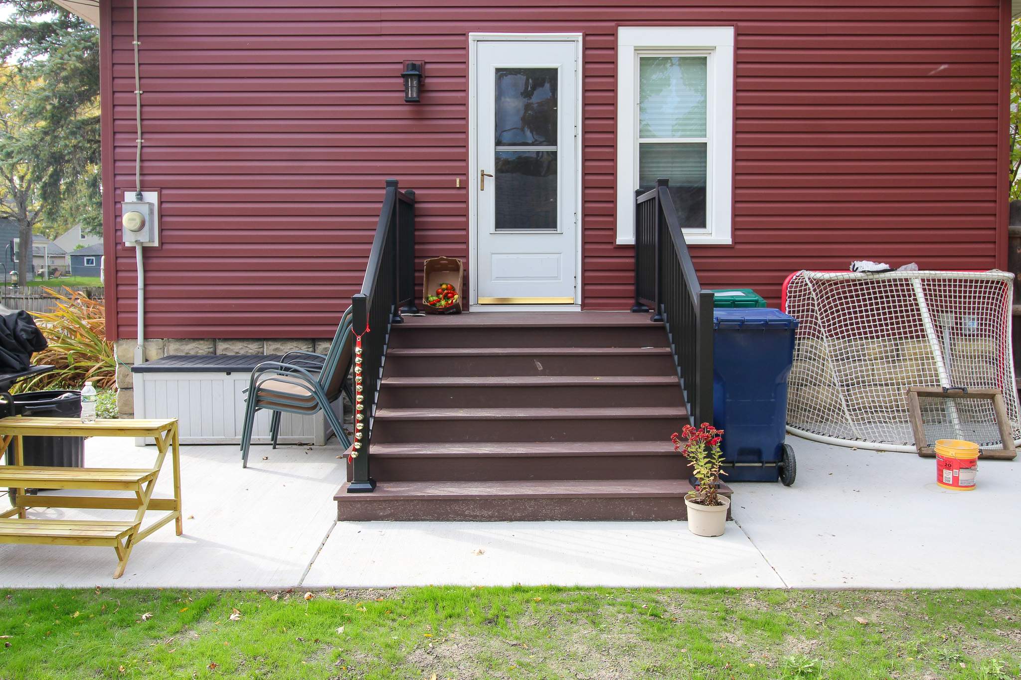 Exterior Siding and Window Replacement by Ivy Lea Construction