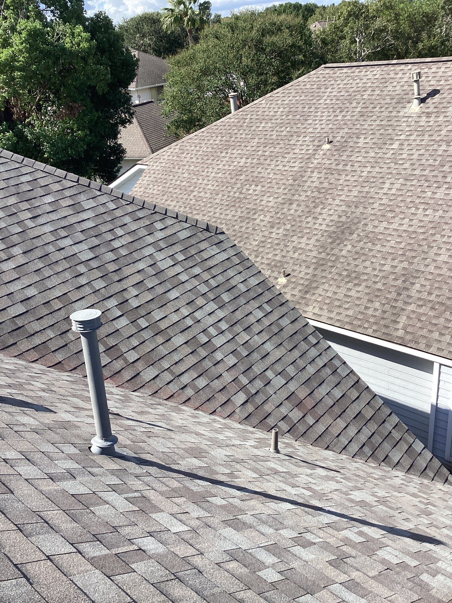 Residential Roofing Installation using Owen's Corning Duration (Lifetime) Shingles by Roof Repair Company