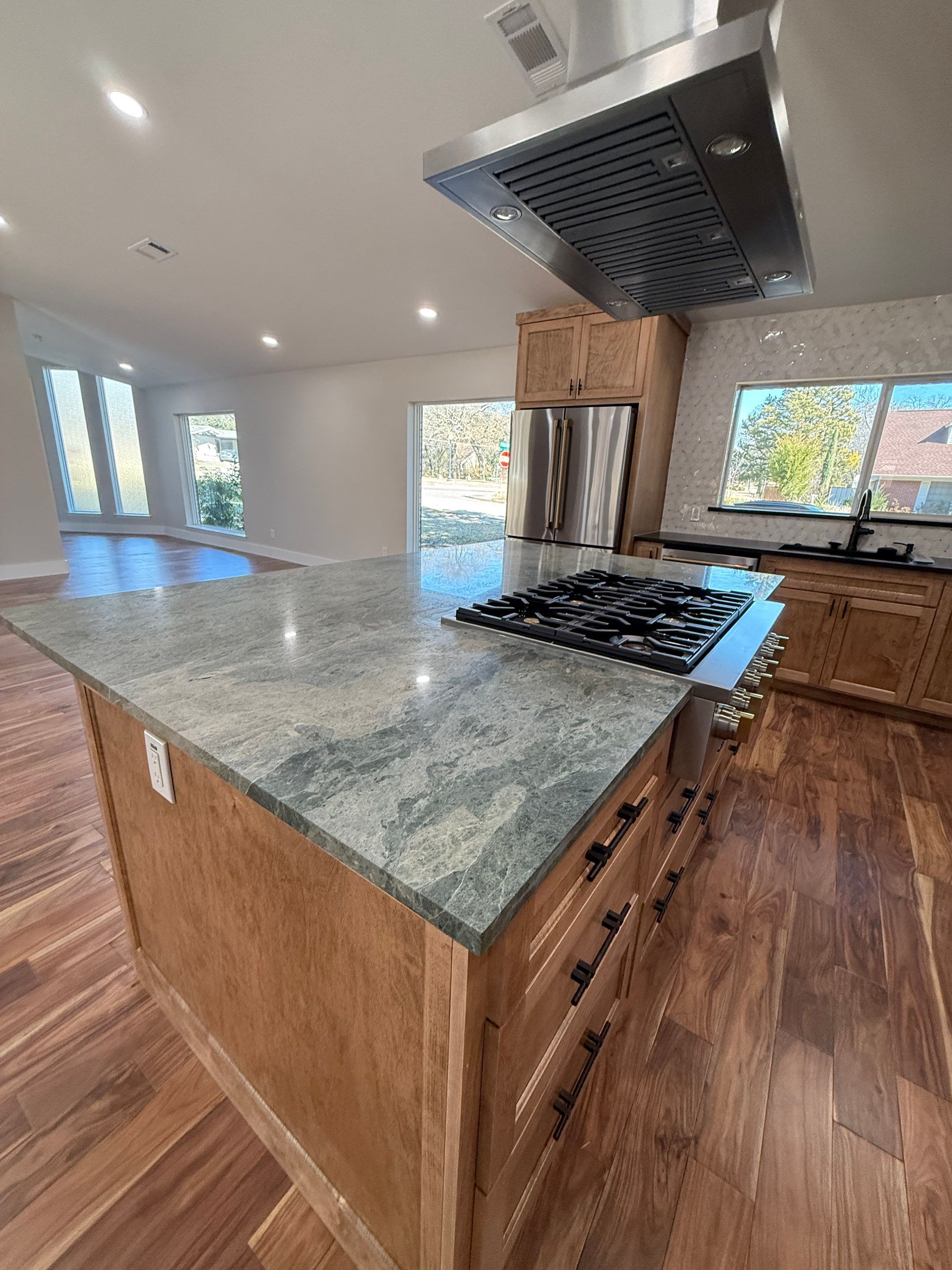 Custom Kitchen Remodel & Load Bearing Wall Removal: Dallas, TX by C3 Custom Builds