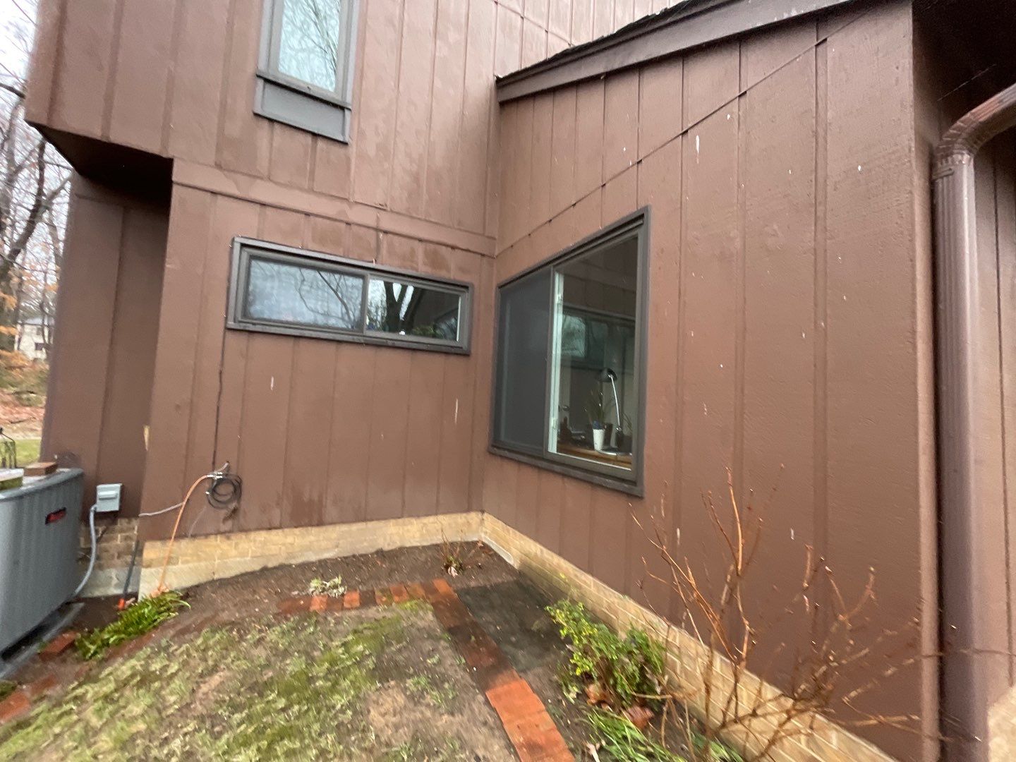 Reston CertainTeed Landmark Resawn Shake New Roof Installation & Siding/Trim Repairs by RM Banning, Inc.