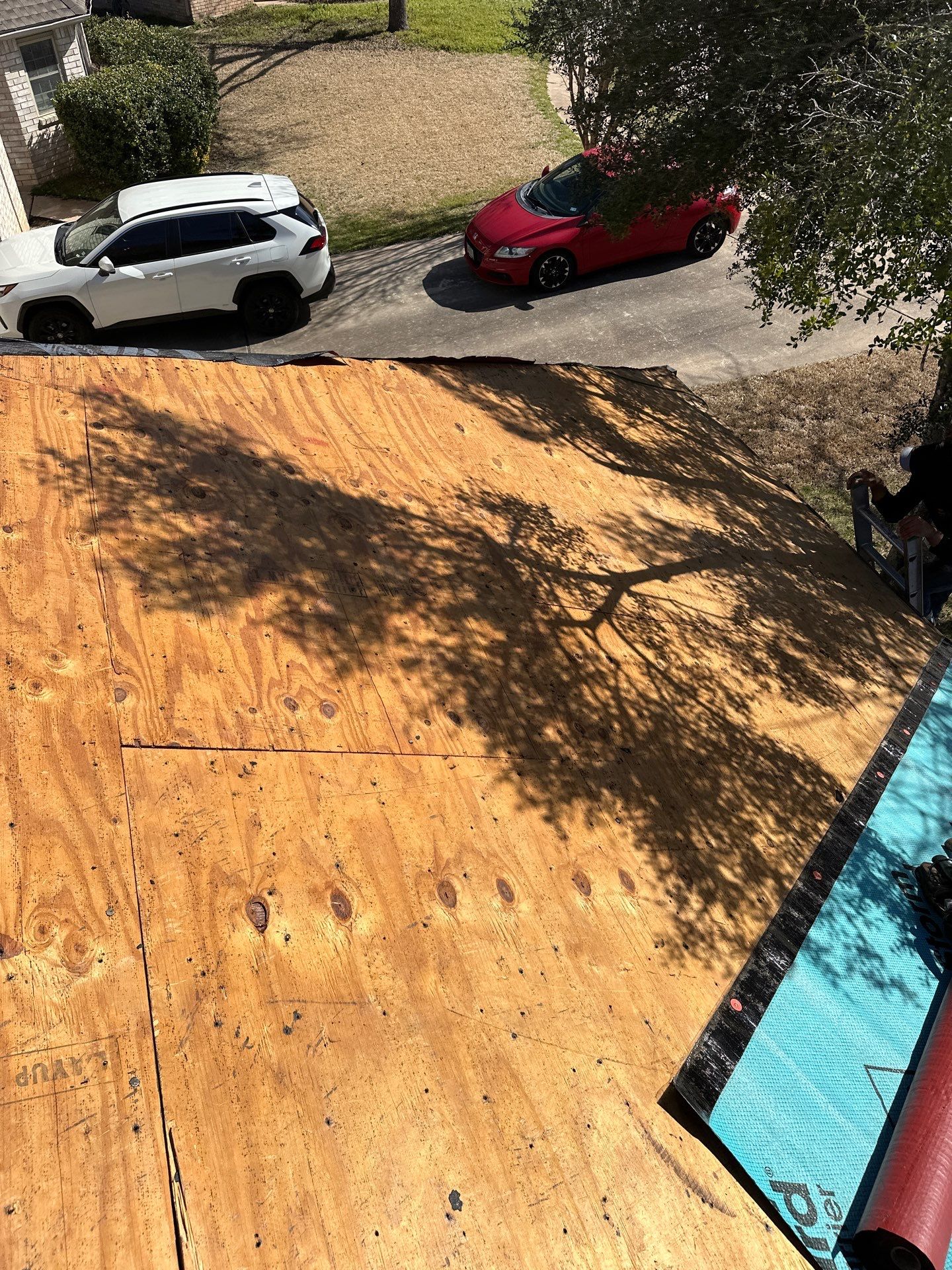 Residential Roofing Installation using IKO Dynasty Driftwood by DeZign Roofing & Exteriors