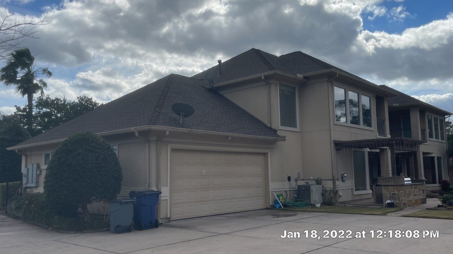 Residential Roof Replacement by Elite Roofing LLC