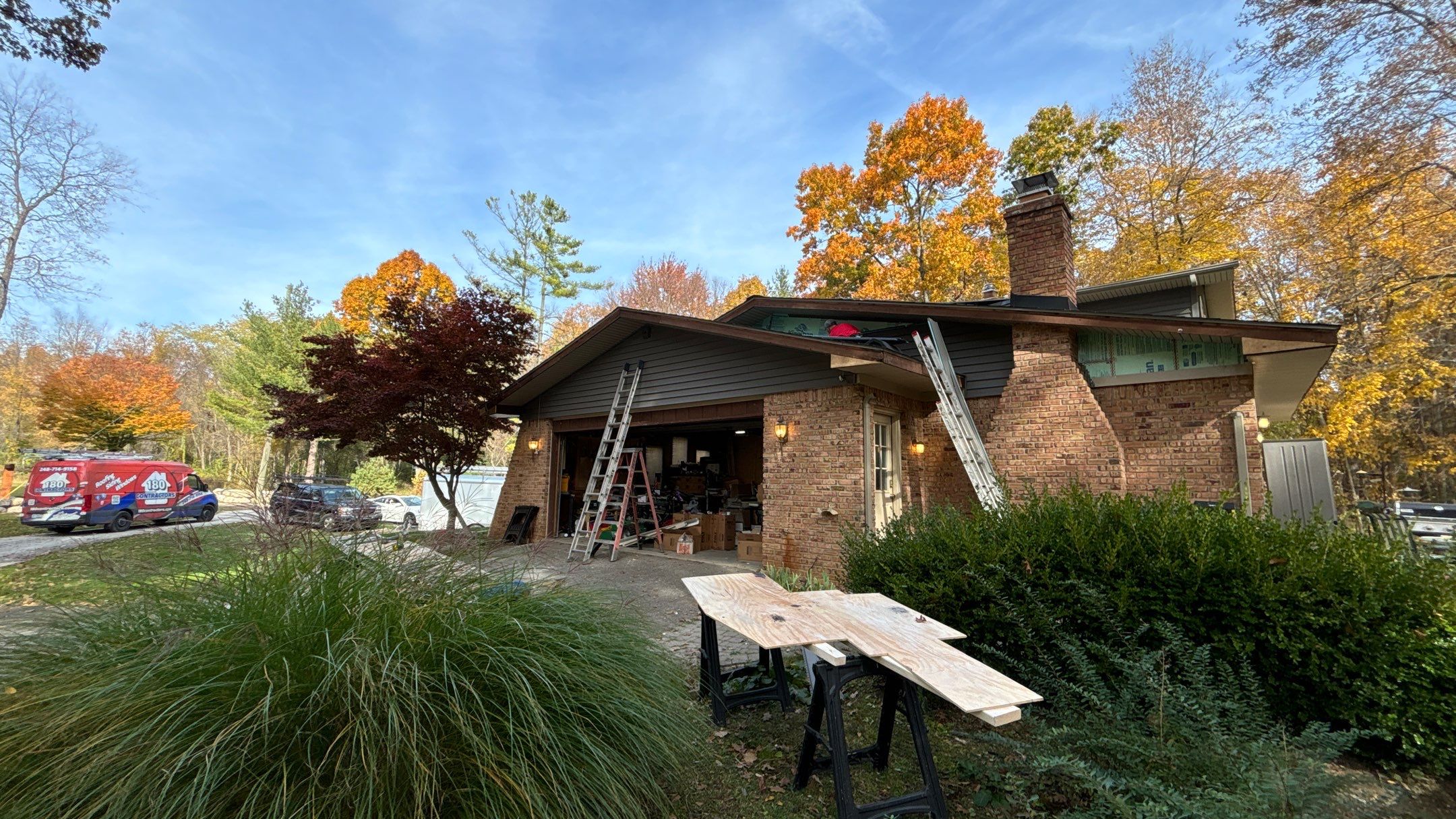 Siding Replacement using Alside Charter Oak D4.5" by 180 Contractors