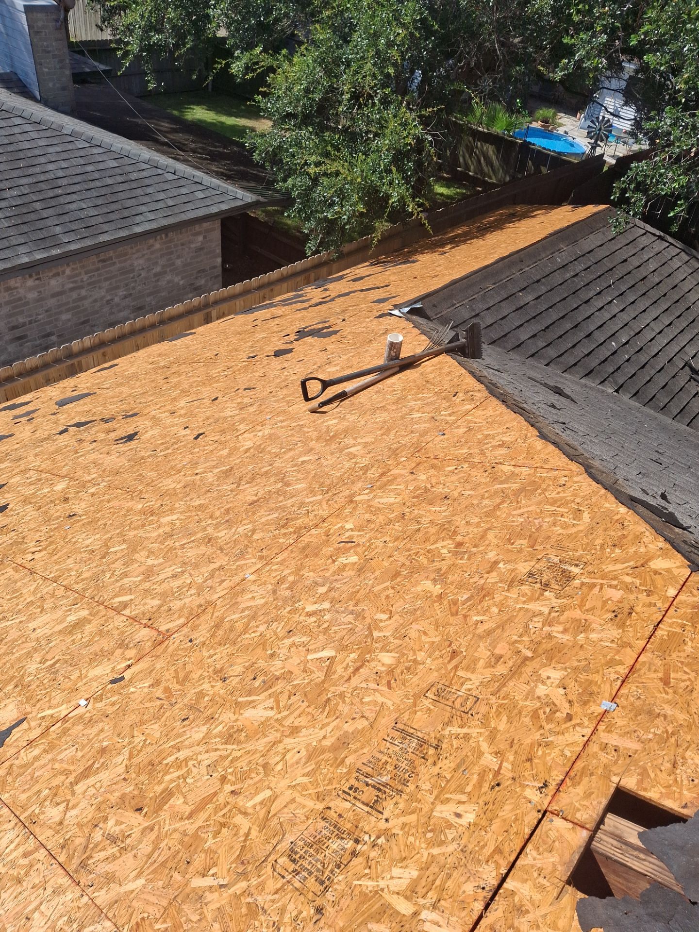 Quebec South by Bayfront Roofing and Construction