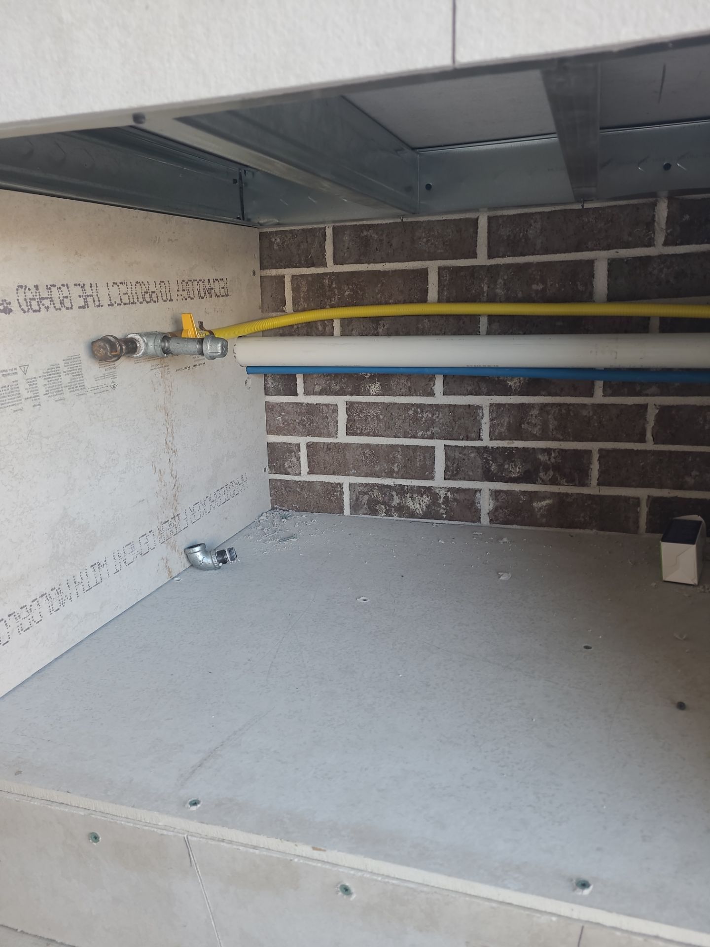 Summer Kitchen in Fulshear by SophAlx LLC