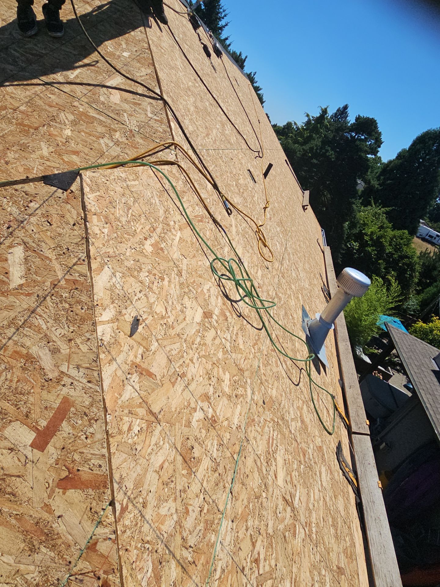 Project in Oregon City by Tom Leach Roofing
