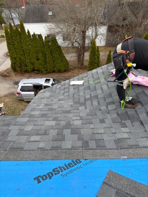Eliot, ME – Owens Corning TruDefinition® Roof Installation