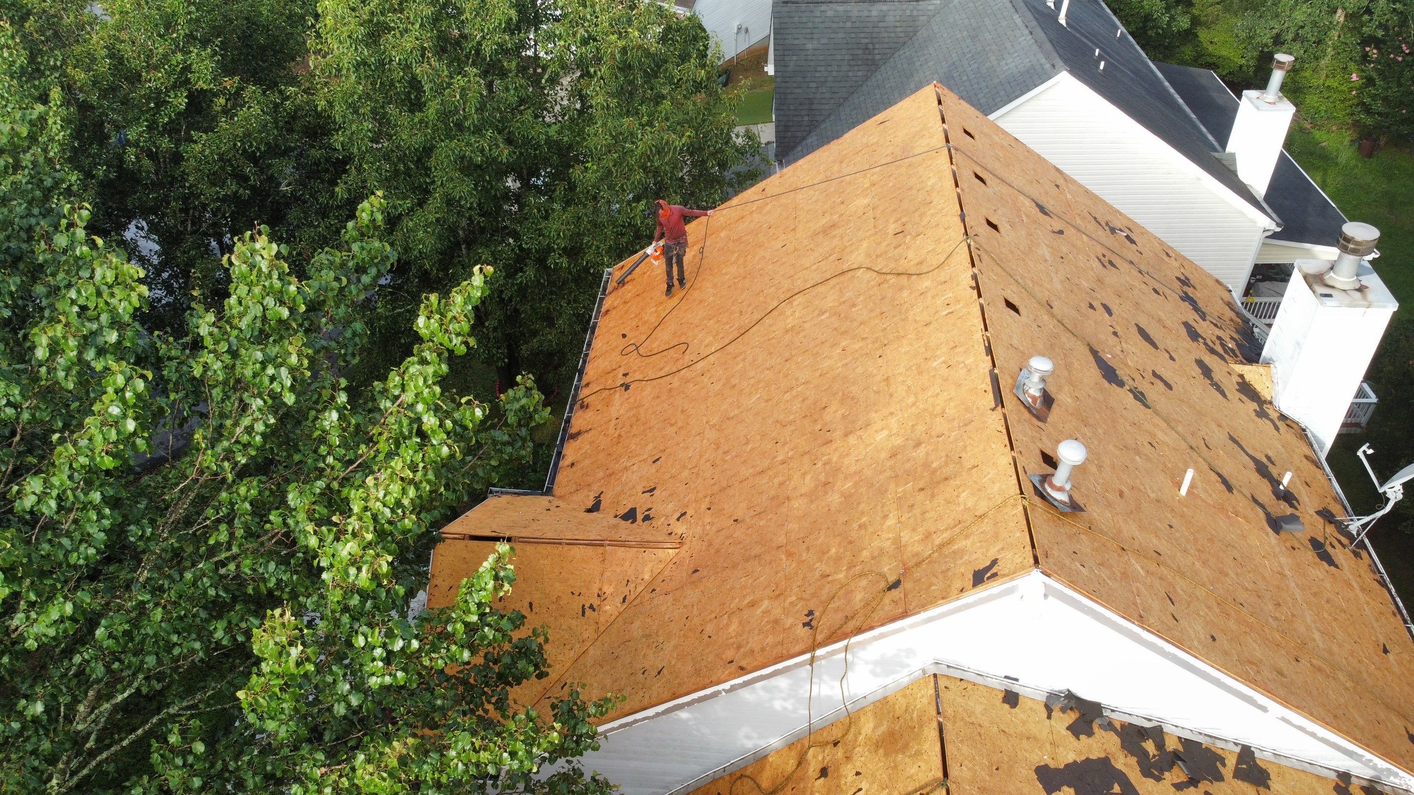 Asphalt Shingle Roof Replacement in Snellville by Modern Roofing & Restoration