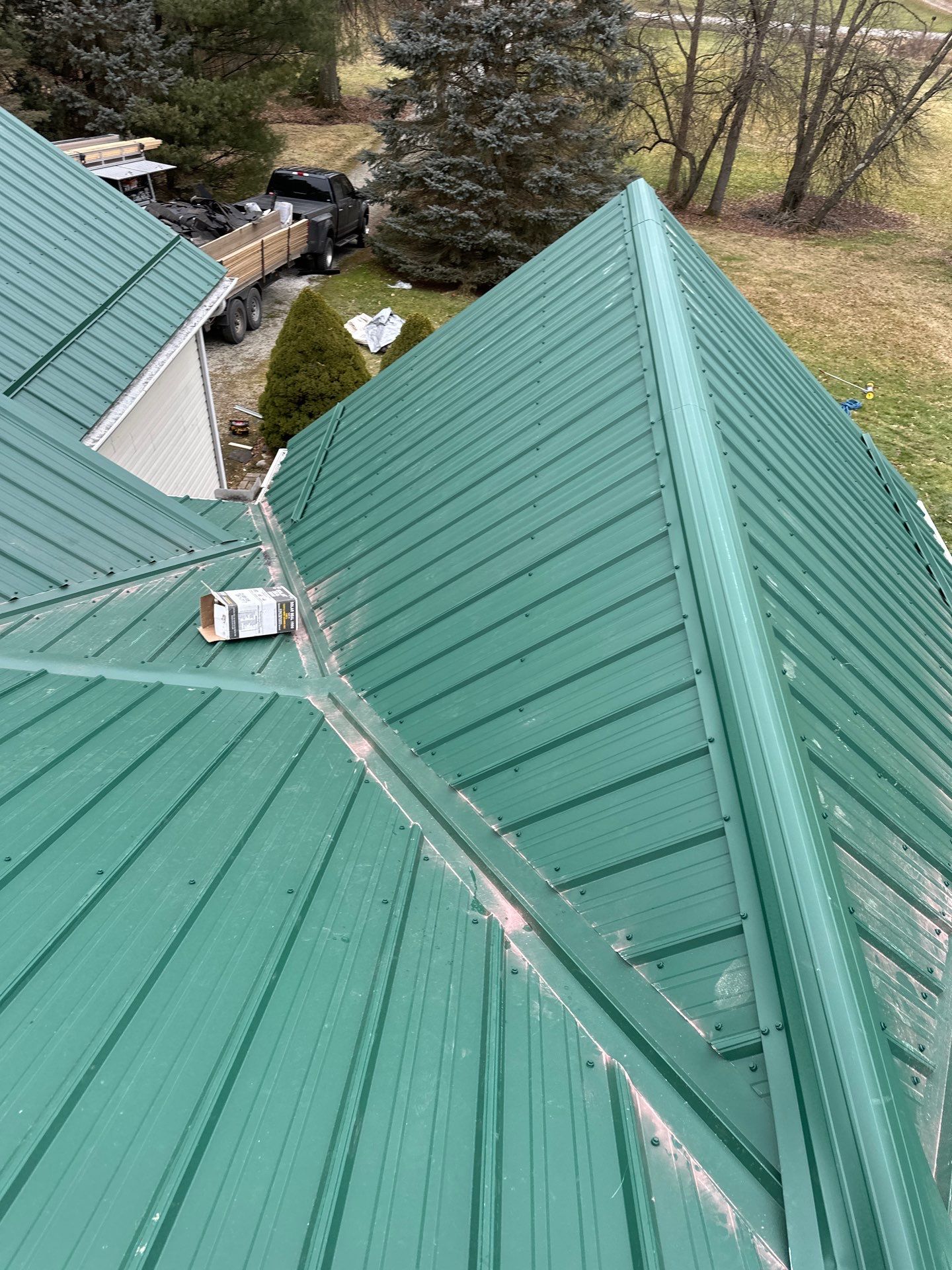 Alpha Rib, Color: Forest Green by Eagle Eye Roofing