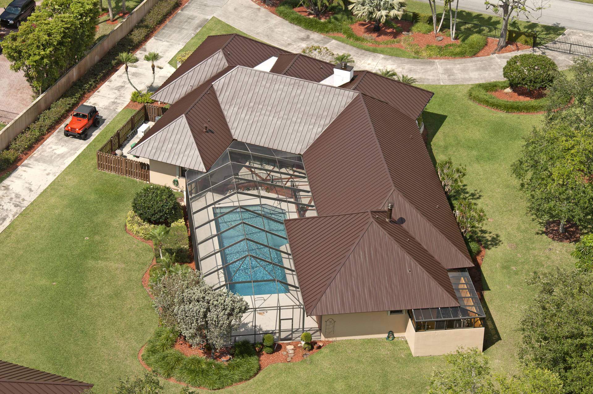 Metal Roof - Galvalume - Mansard Brown by Istueta Roofing
