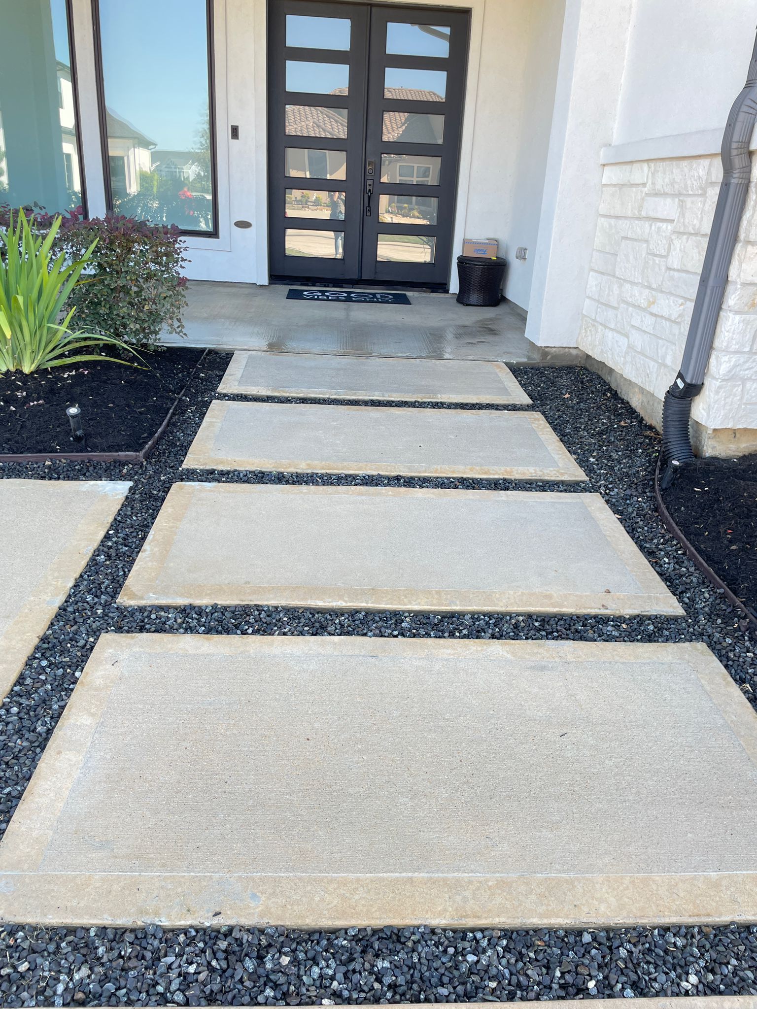 🌿 Mr. OJ – Flower Bed Drainage & Landscape Refresh by Texas Urban Elements