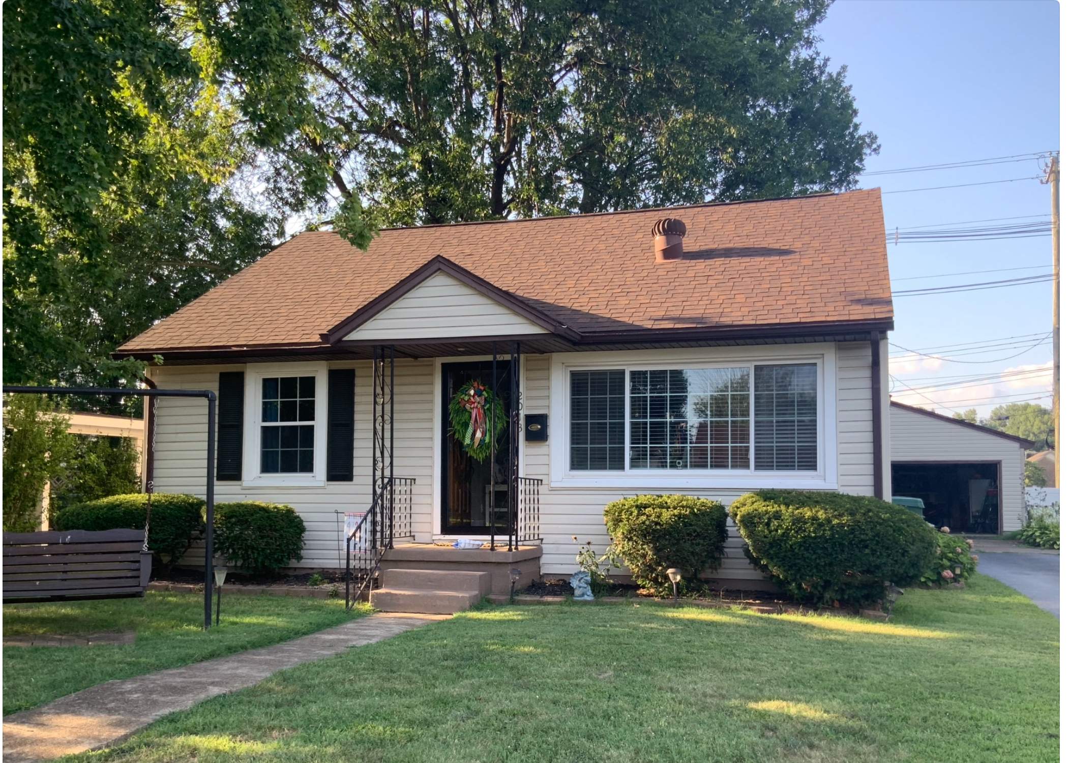 Residential Siding and Porch Addition in Owensboro by Noble Roofing Company