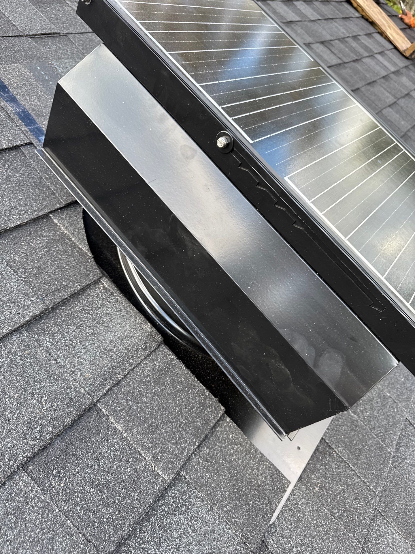 Tamko Titan XT - Rustic Black - High Profile Hip & Ridge by Roof Concepts Construction