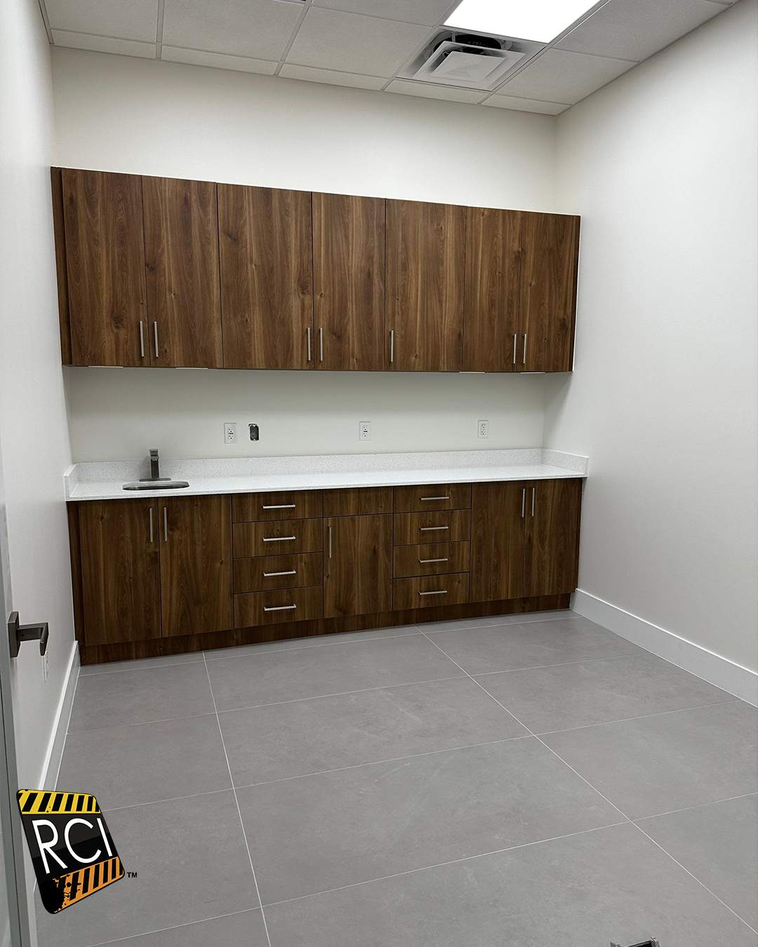 HumbleBees Pediatric Dentistry by Ruiz Construction Inc