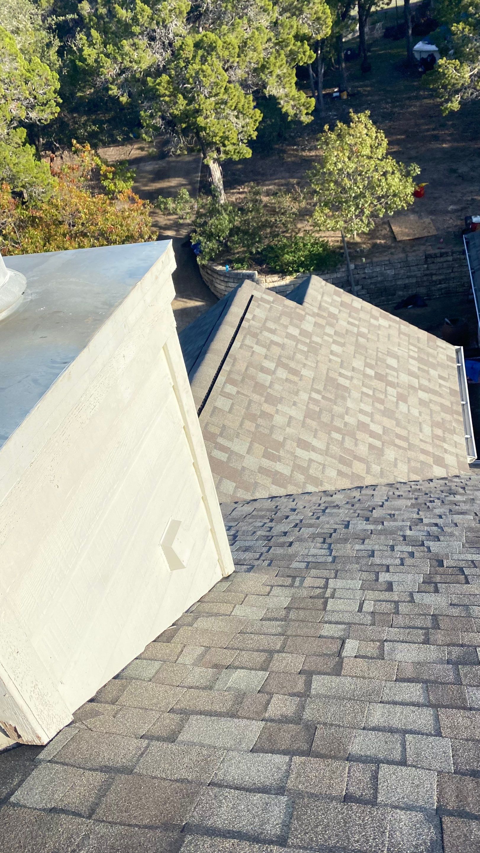 Residential Roof Replacement using Owens Corning 30 year Architectural Shingles by Premier Roofing and Contracting