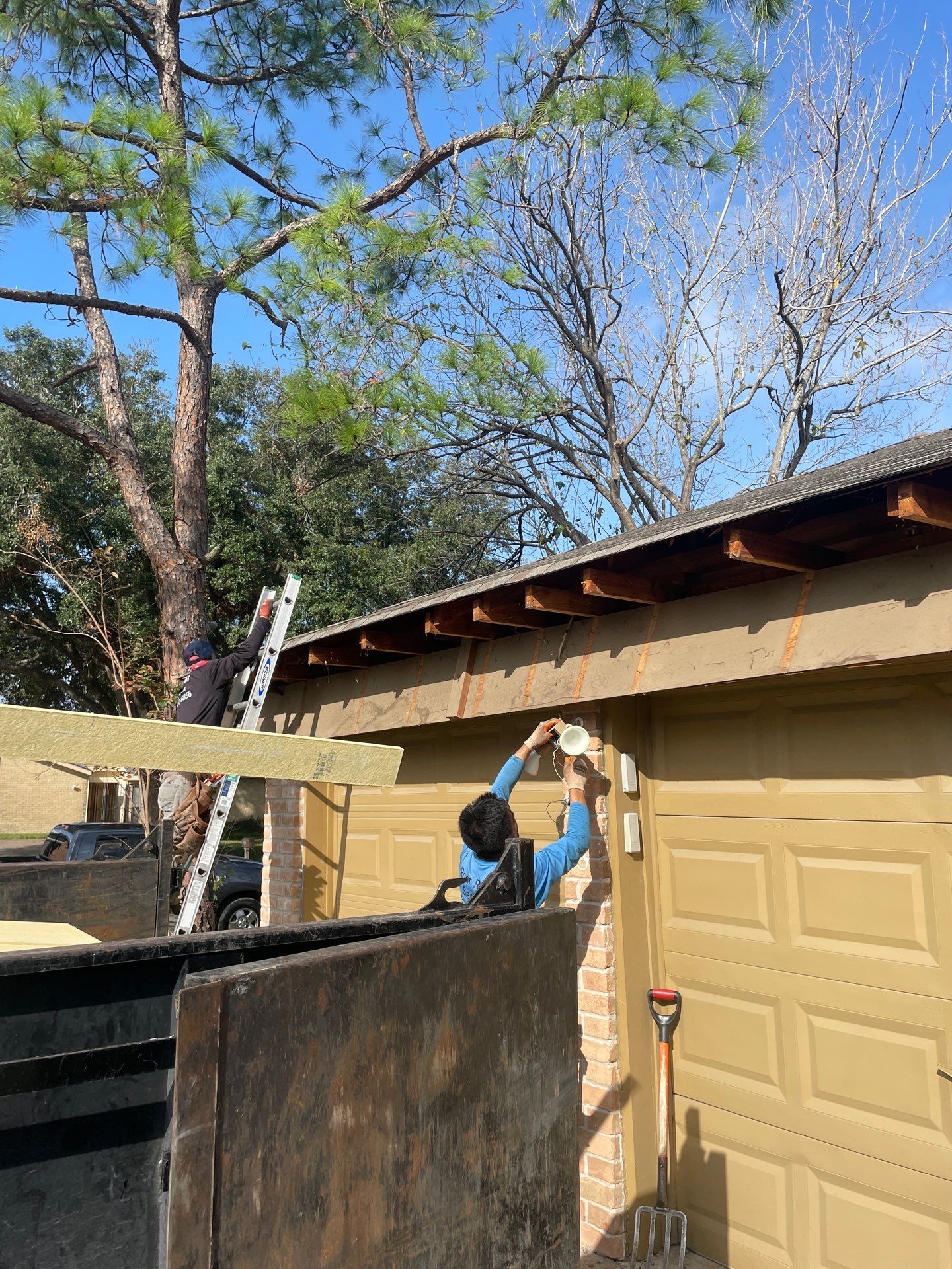 Roof Replacement Houston by Roof Repair Company