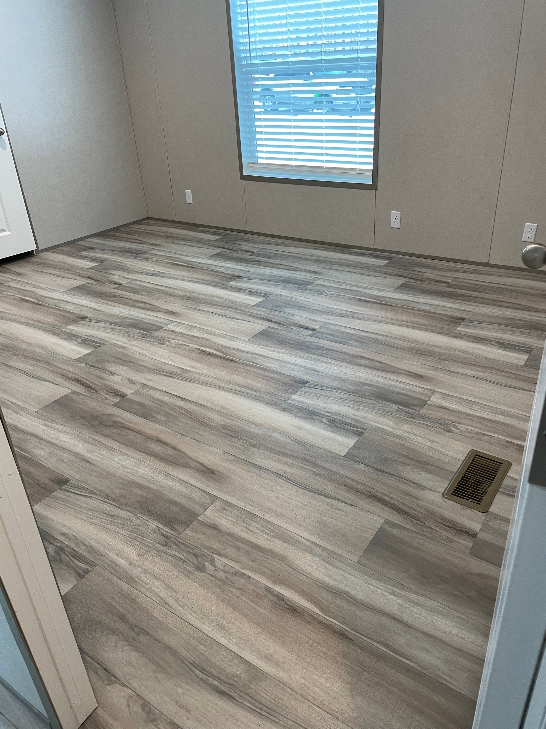 Social 76 by Clayton Homes of Walton
