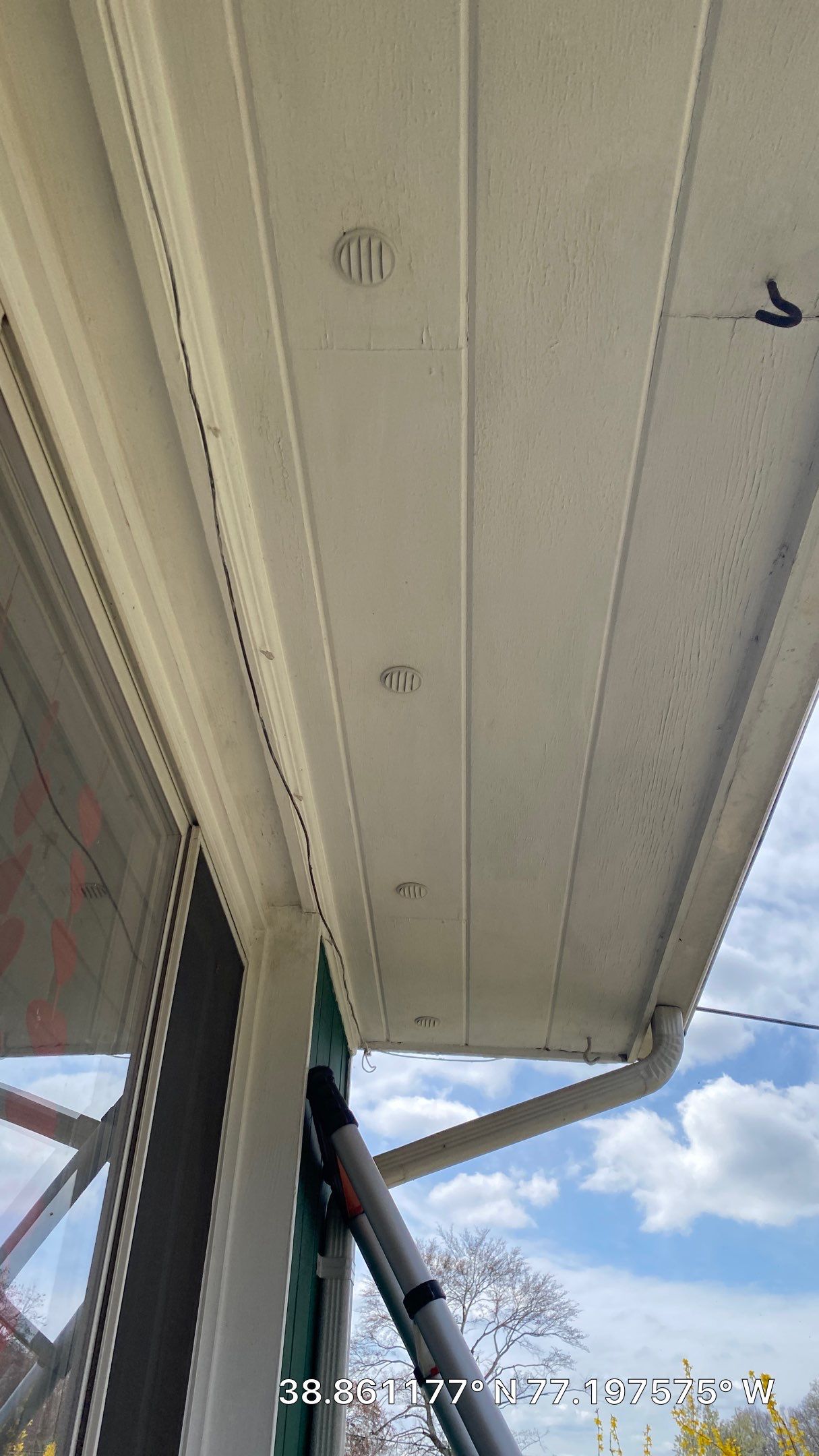 Falls Church - Certainteed Landmark Charcoal Black Roof Project by RM Banning, Inc.