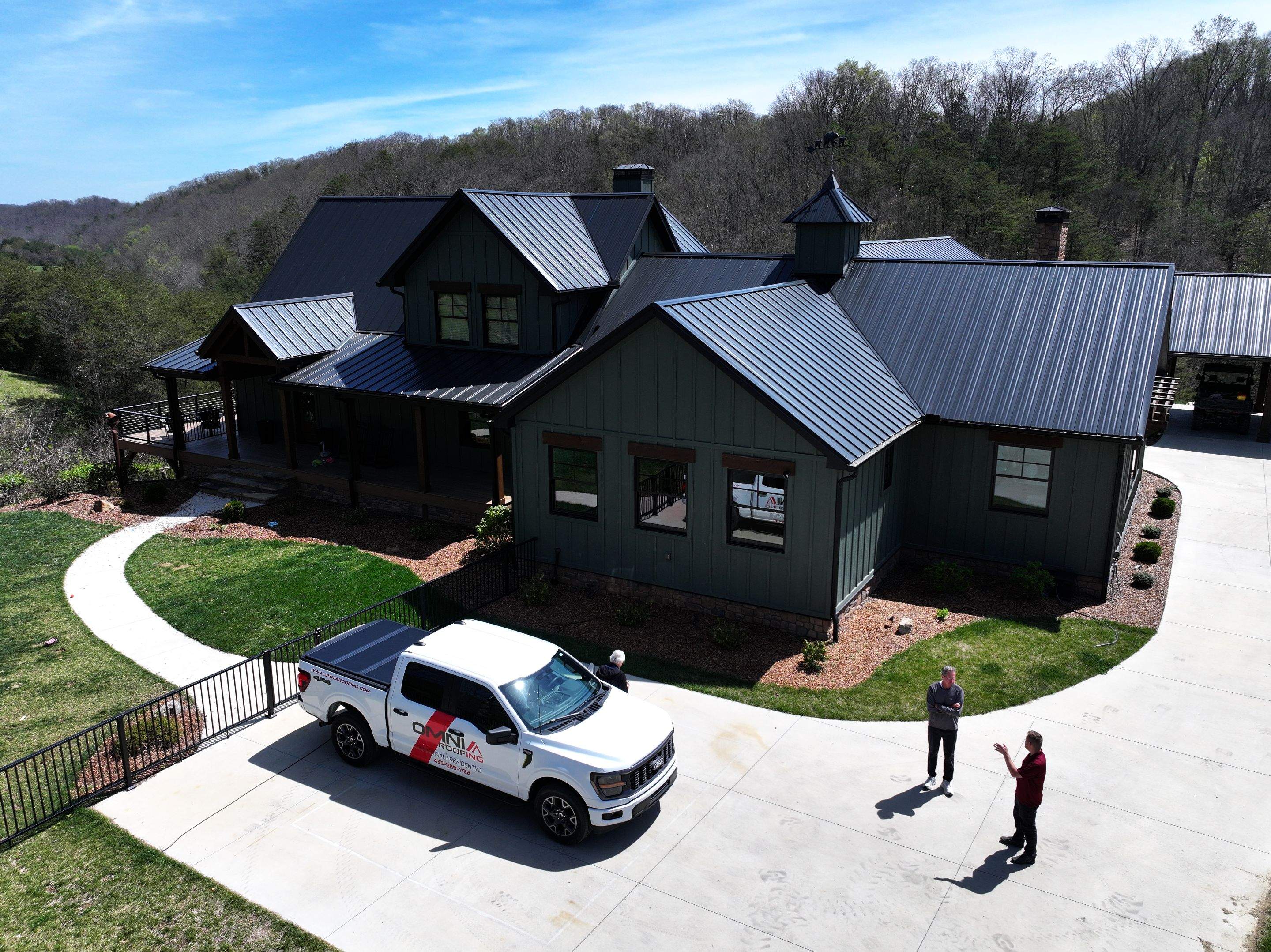 Rogers Residence by Omnia Roofing