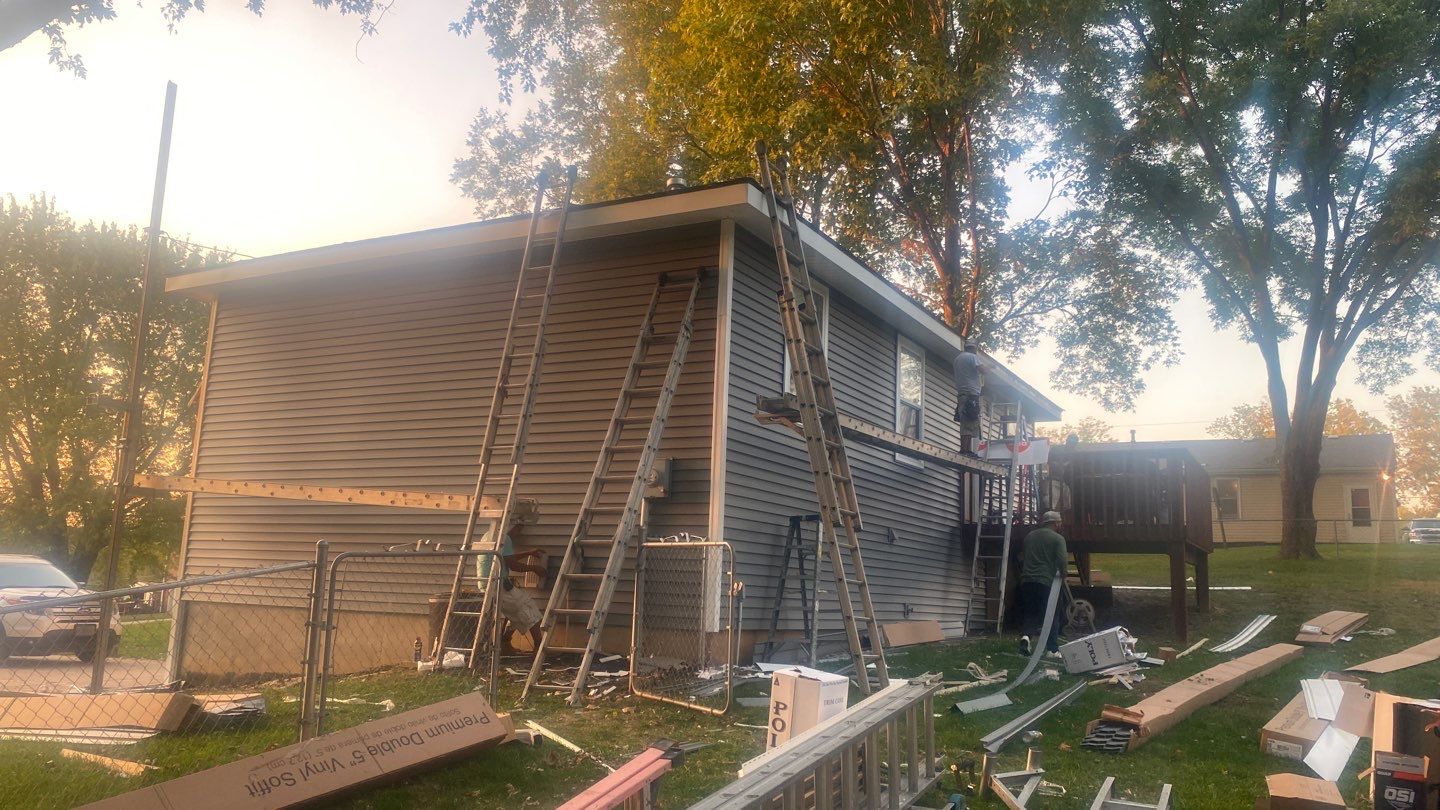 New Curb Appeal is Activated by EEC  Windows, Siding & Roofing 