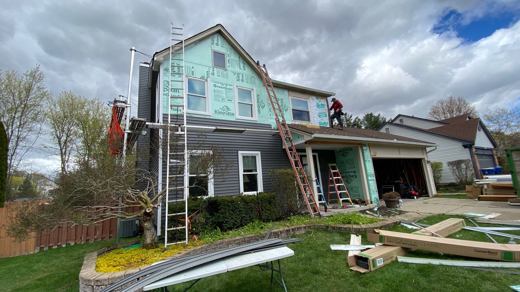 Siding Replacement using CertainTeed Restoration Classis D4 by 180 Contractors