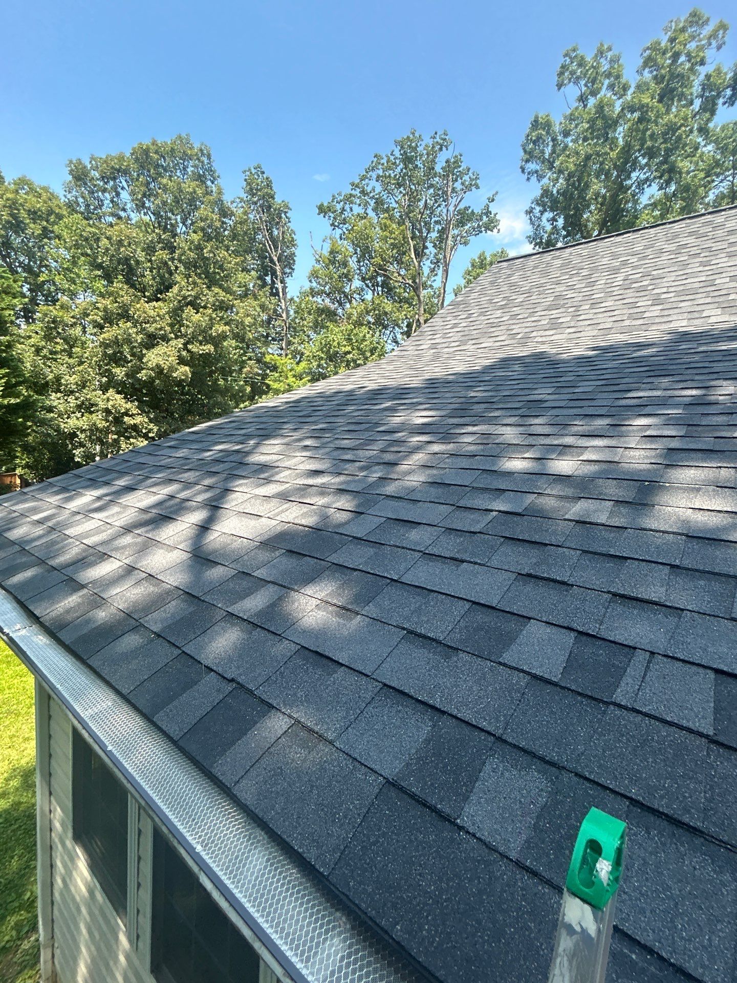 Lorton: Residential Roof with CertainTeed Landmark Pro in Max Def Moire Black by RM Banning, Inc.