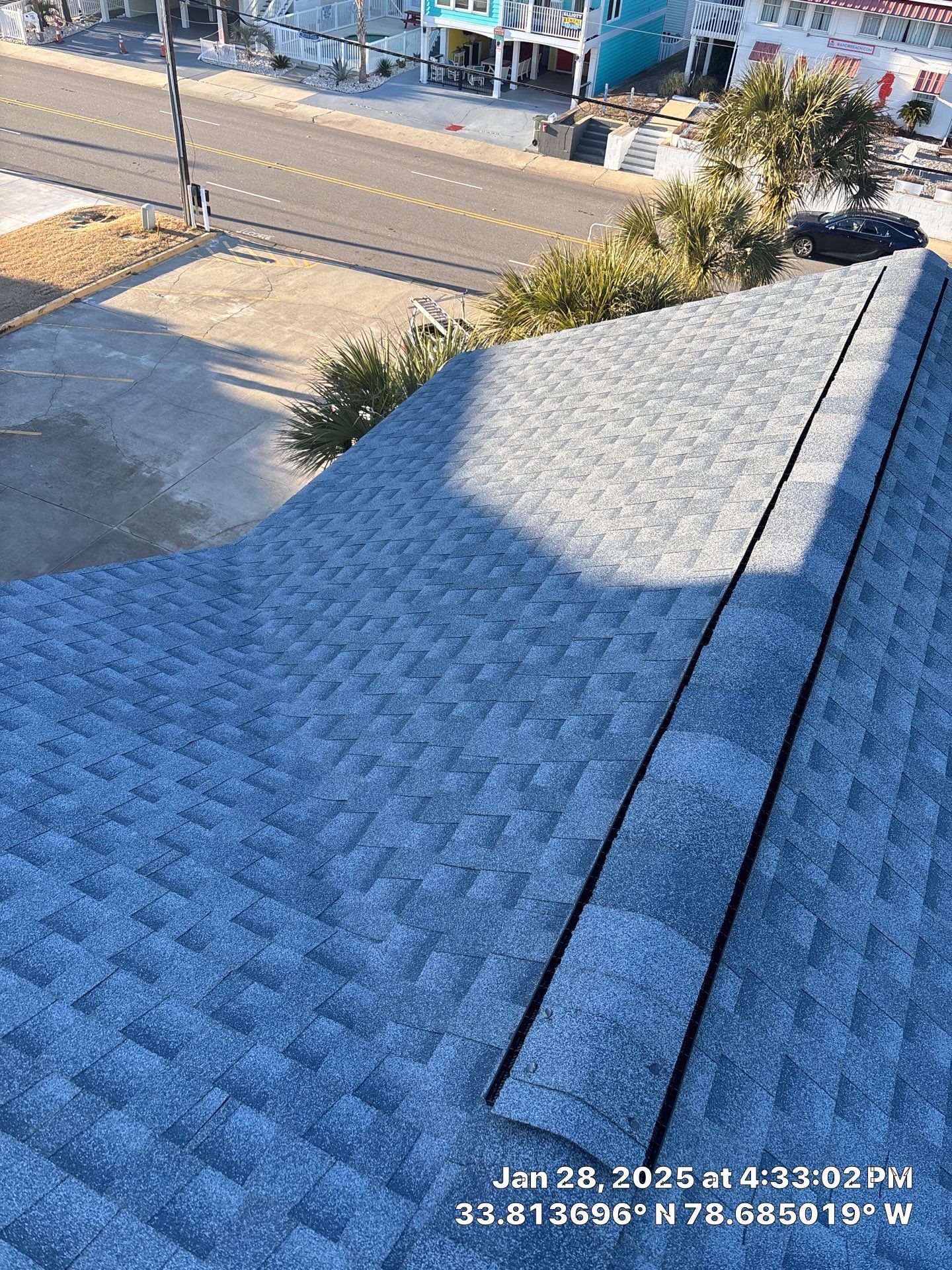 GAF HDZ - Biscayne Blue by Linta Roofing