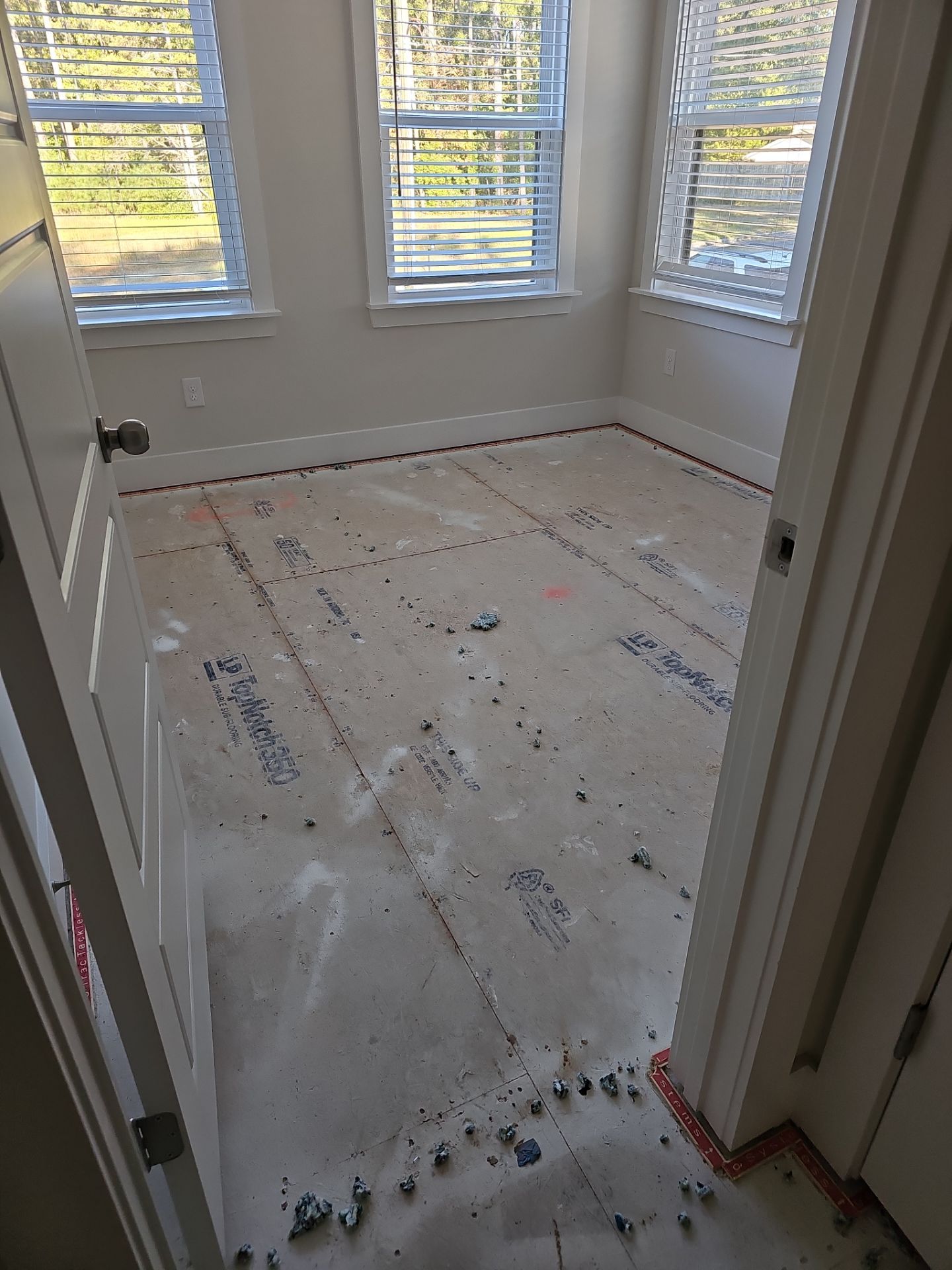 Flooring, Wallpaper Installation & Furnishings by Billy Weatherspoon Contractor