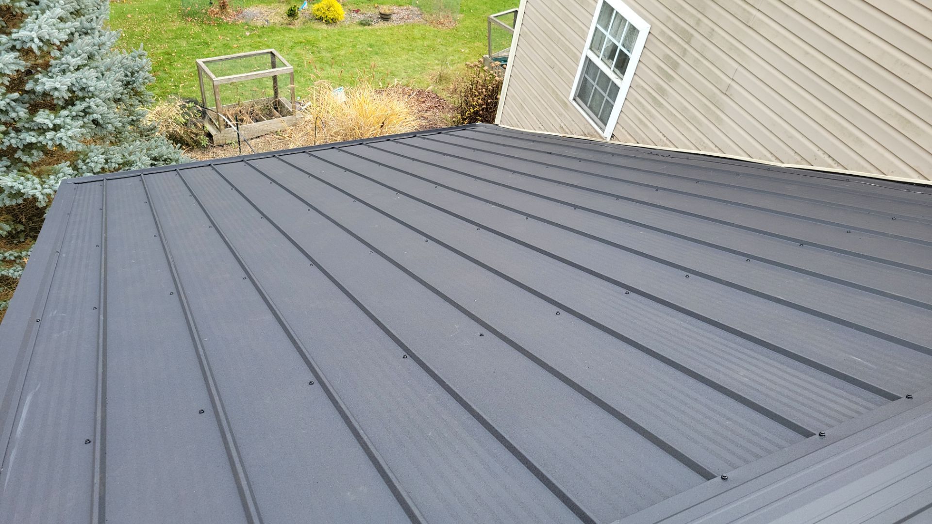 Weather Max Panel, Color: Ebony by Eagle Eye Roofing