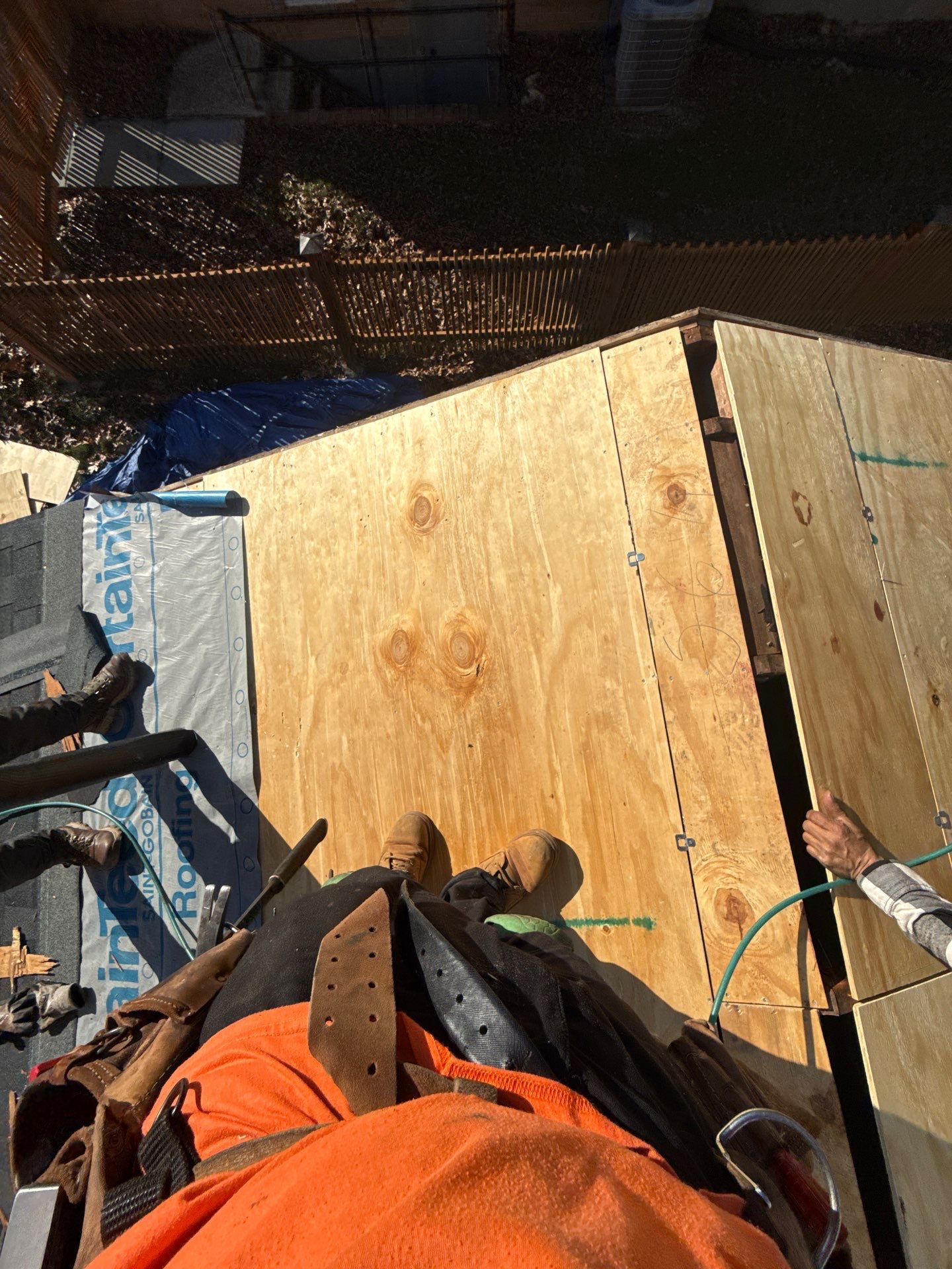 Springfield : Residential Roof Replacement with CertainTeed Landmark Pro in Max Moire Black  by RM Banning, Inc.