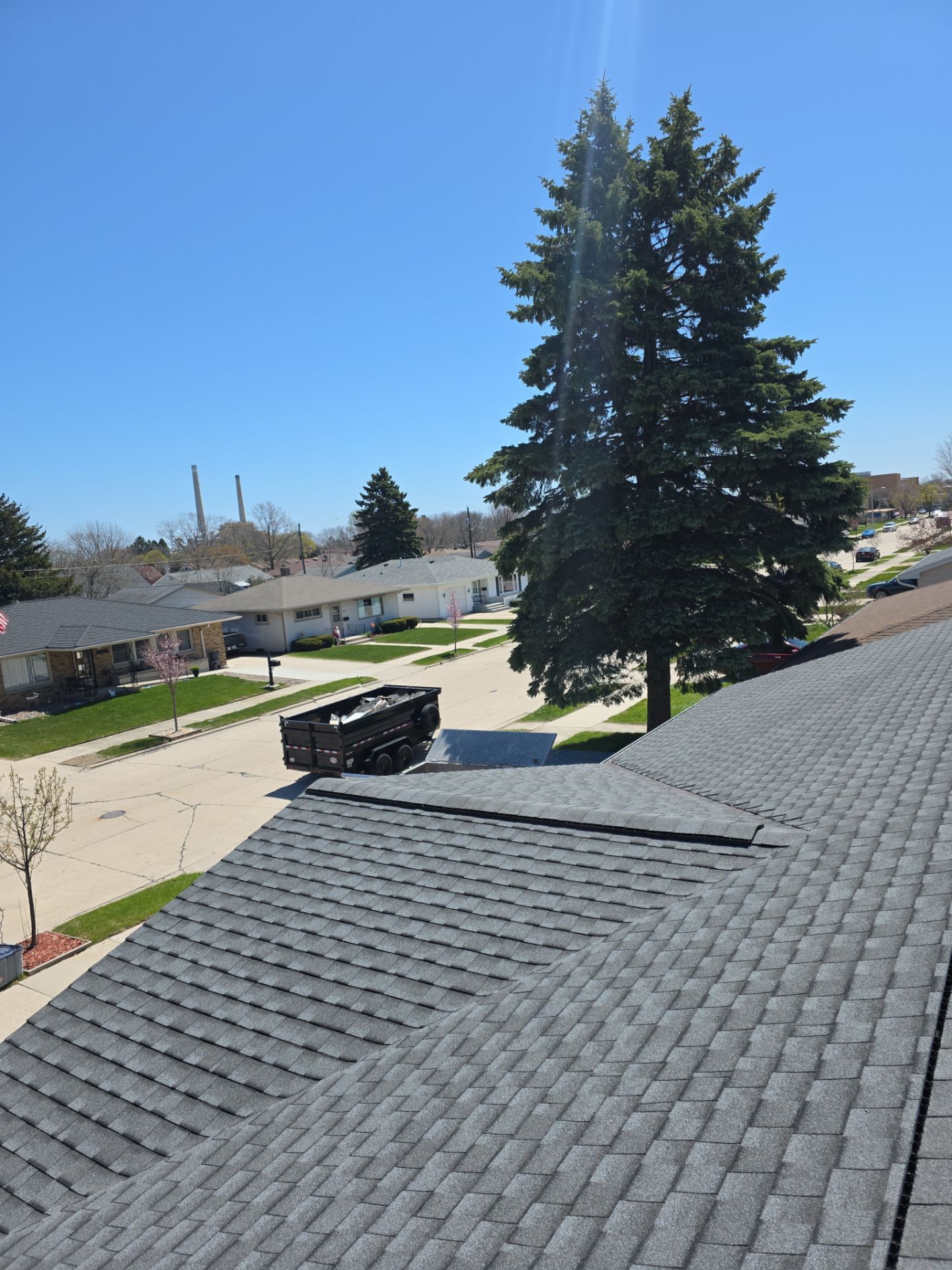 UHDZ BEAUTIFUL ROOF  by Gellings Roofing & Siding