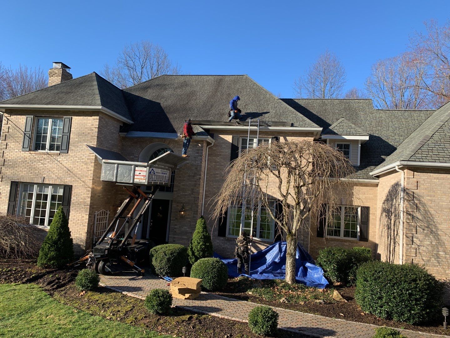 Residential Roofing Installation using Owens Corning TruDefinition Onyx Black by A Plus Exterior