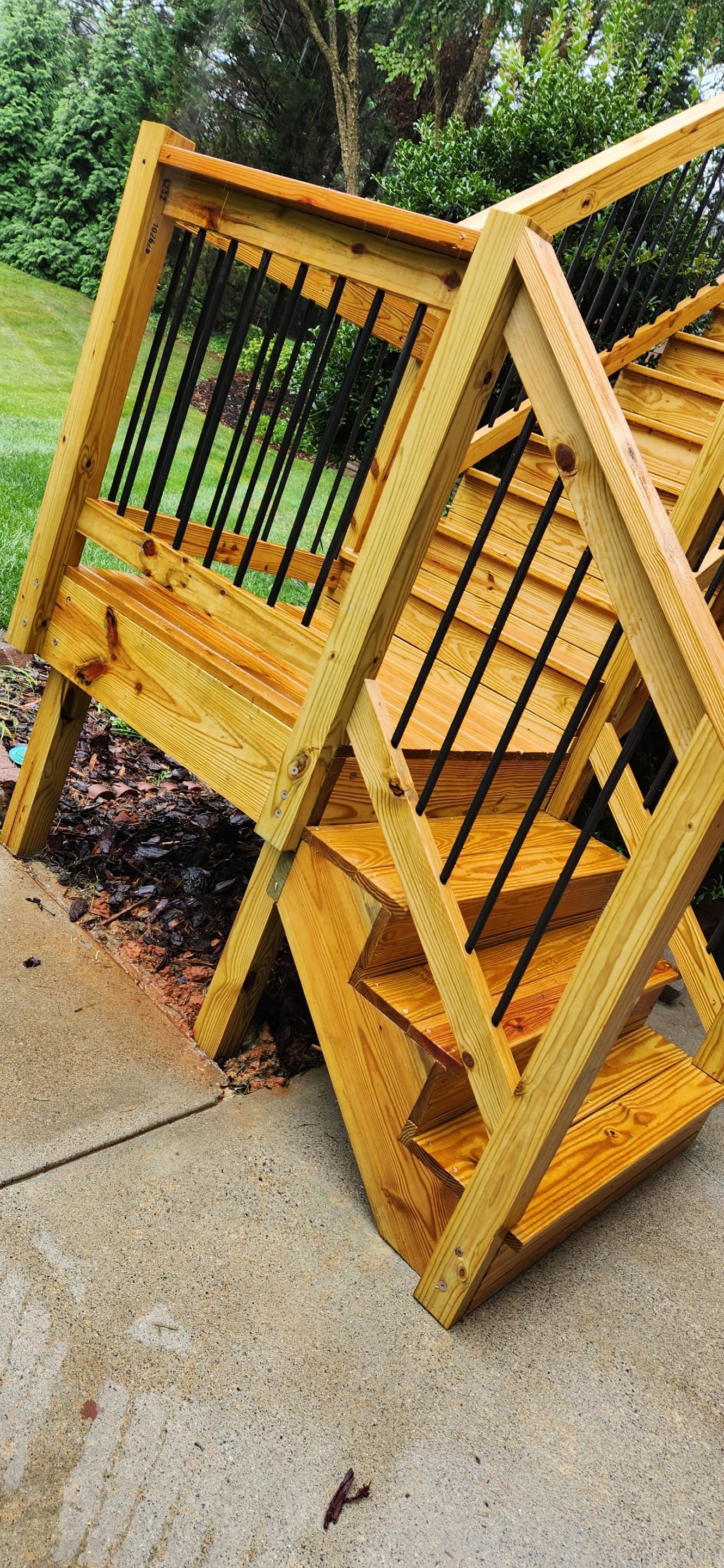 Deck using Wood Sealant by DuraSeal