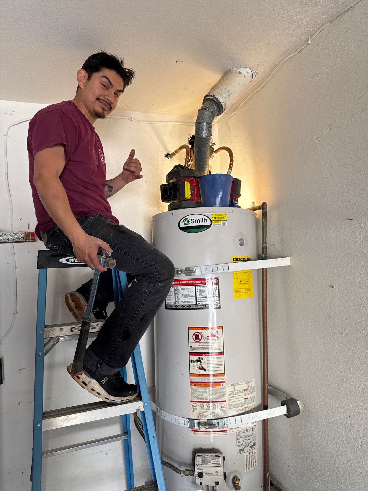  bursted pipe by Us Plumbing 