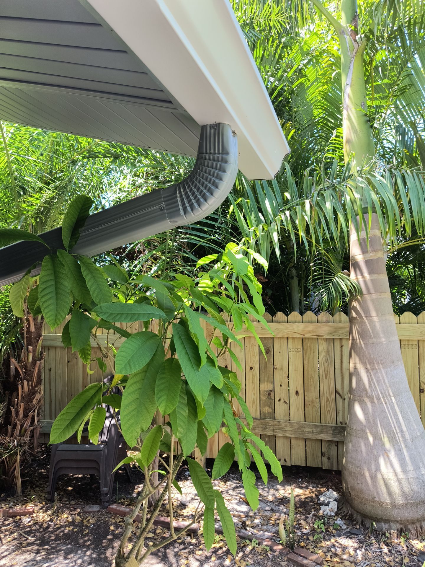 Soffit and Fascia Installation in Fort Myers FL by Gutter Professors