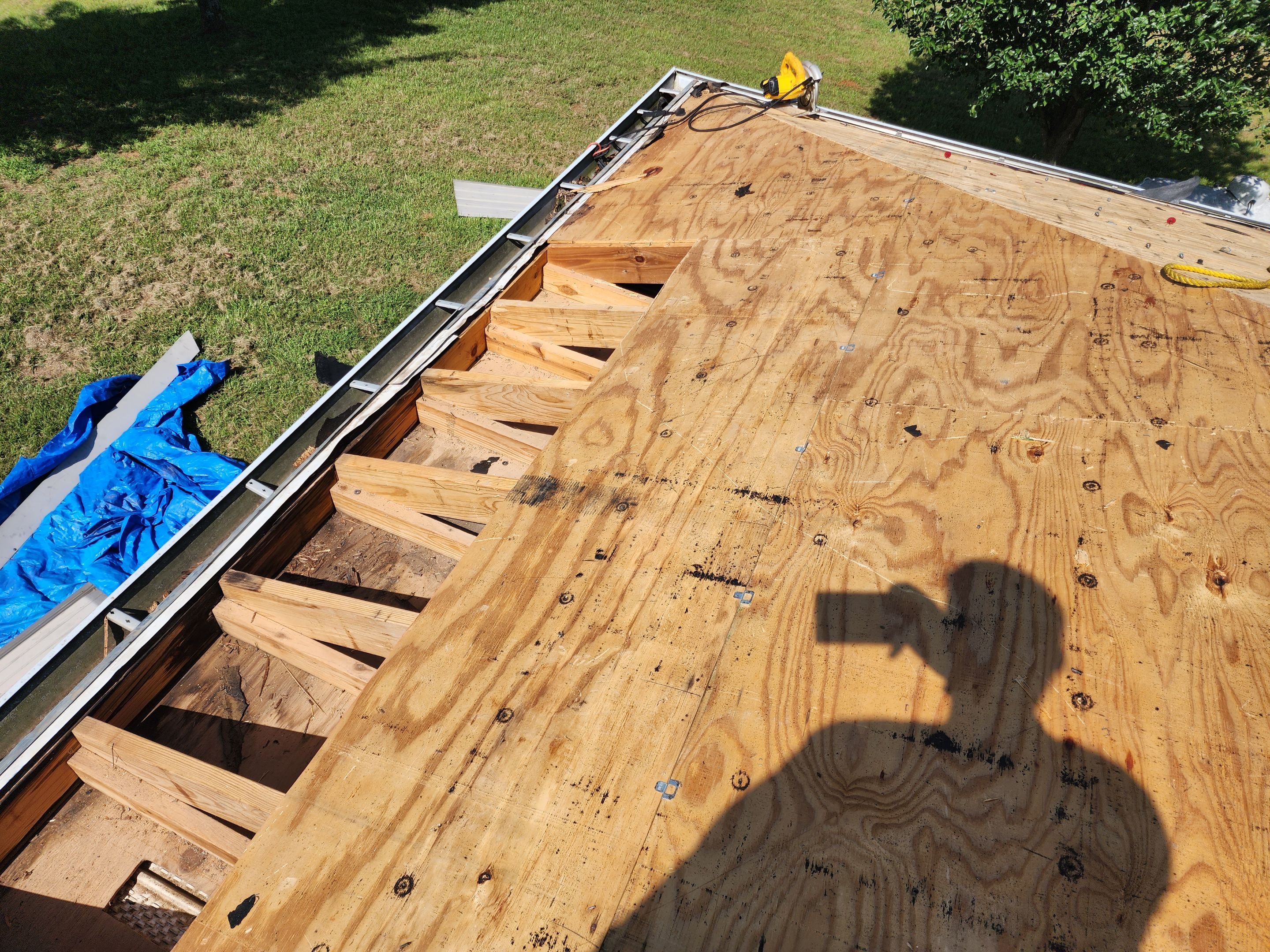 Residential Reroof: 30 Year Architectural Shingle by Hostetler Roofing