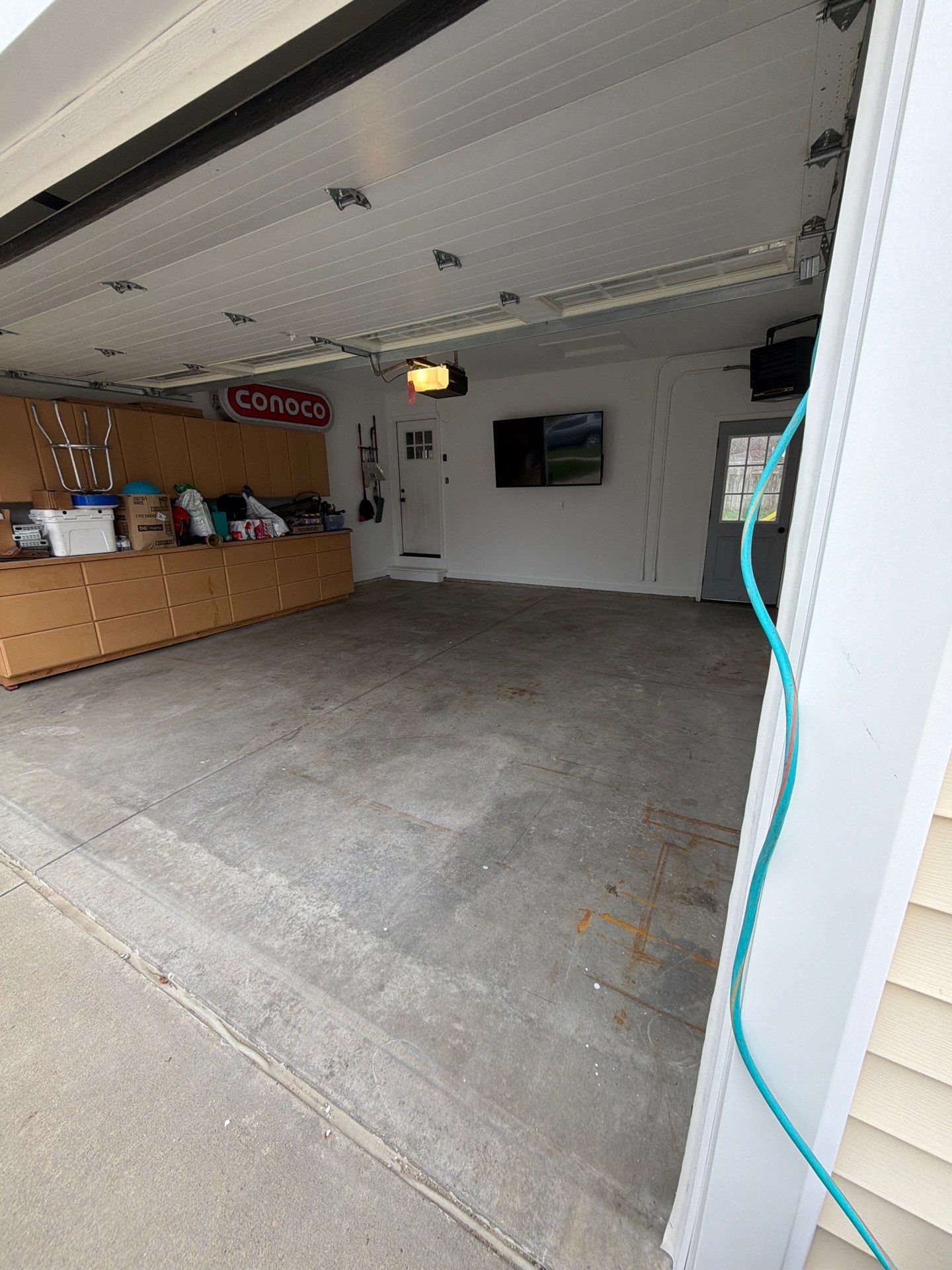 Indianola Garage Transformation by Revival Concrete Coatings