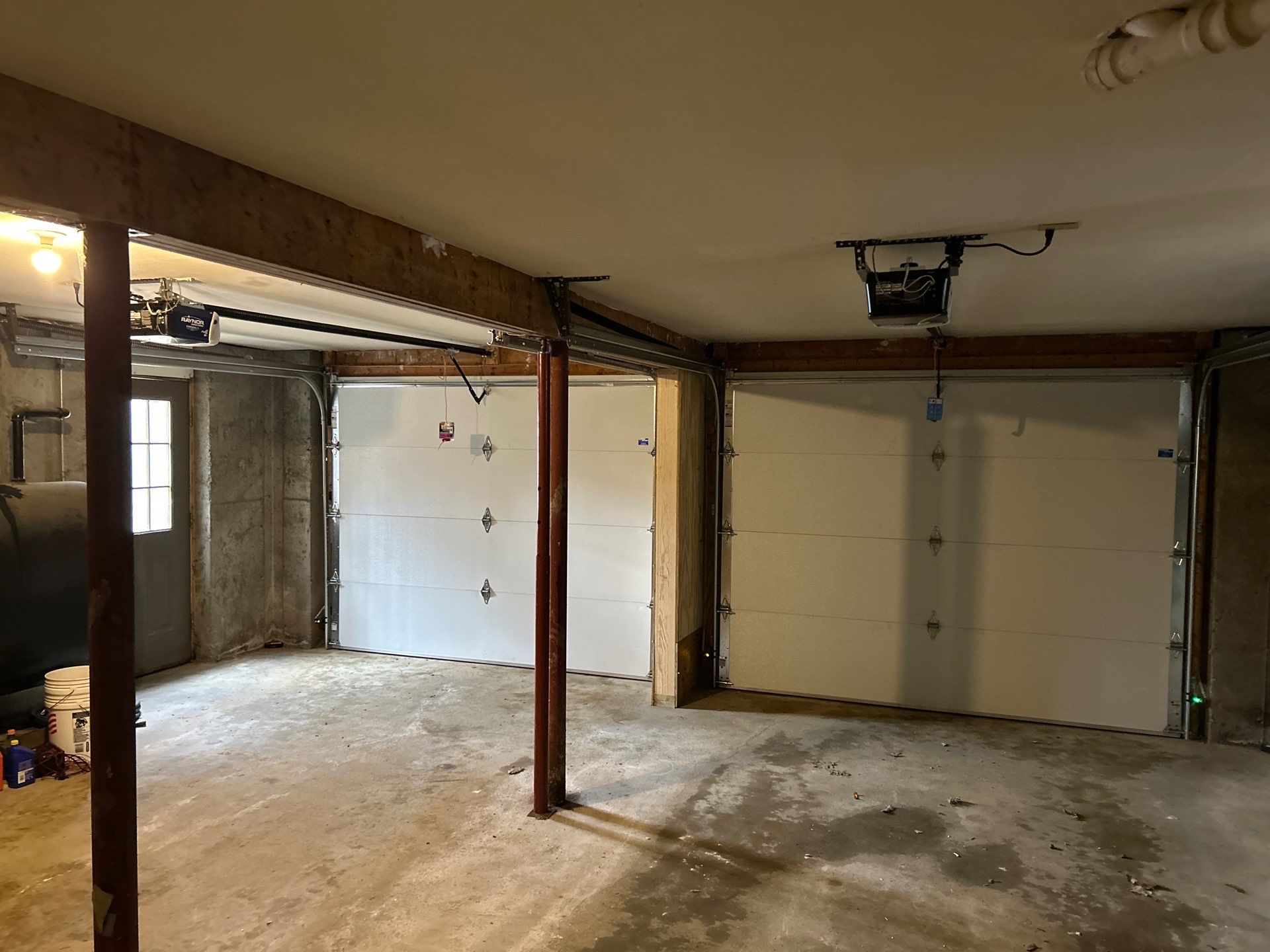 Door Installation using Raynor Encore Garage Door by Keene Door