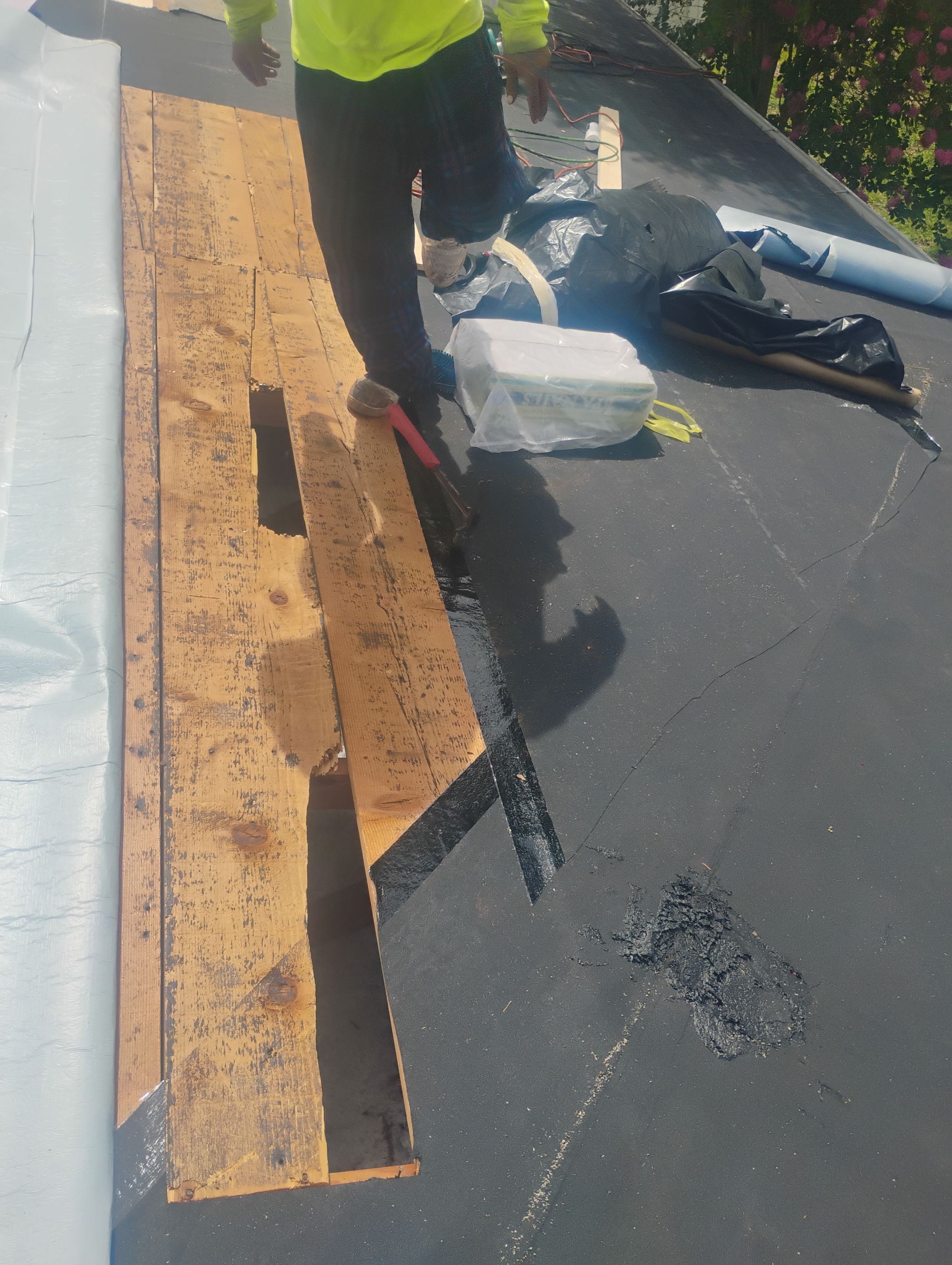 Project in St. Petersburg 33703 by Mitchell Roofing Company LLC 