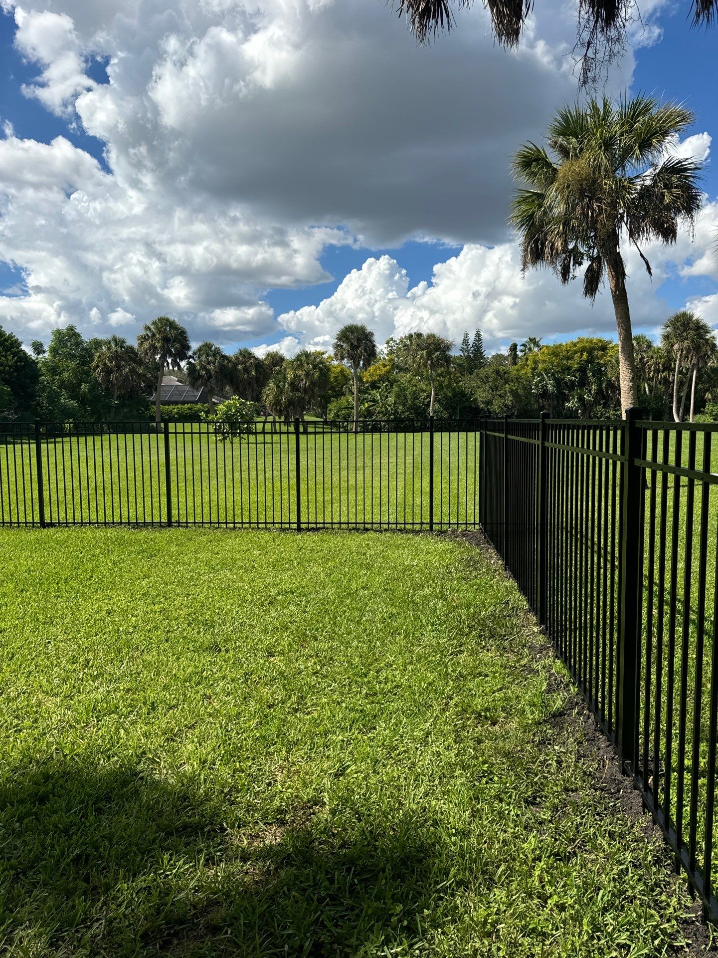 3707 Kingston  by H&Y Fence