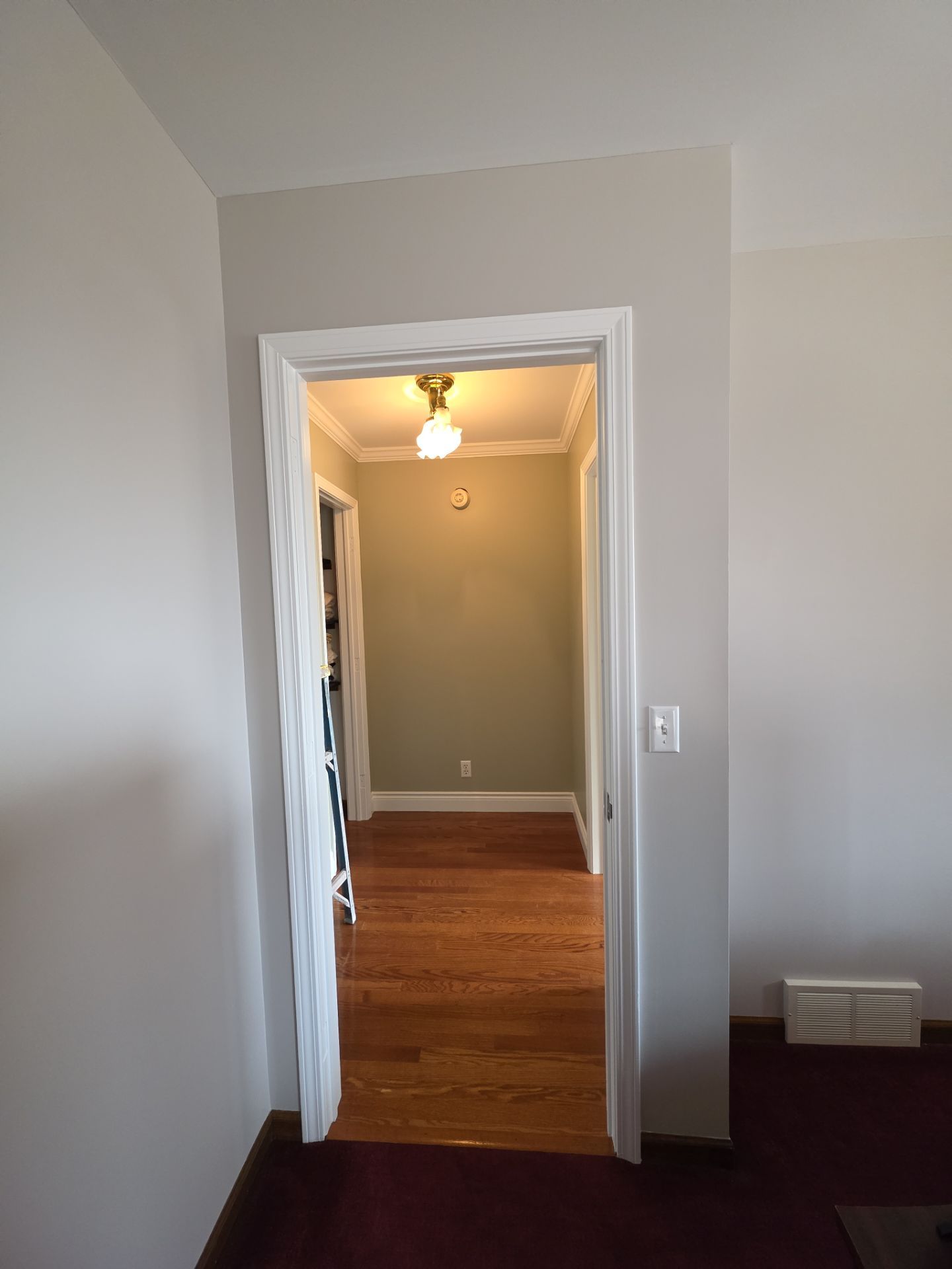 Interior Repaint & Trim Refinishing – Spring Lake, Michigan by Gordon Painting