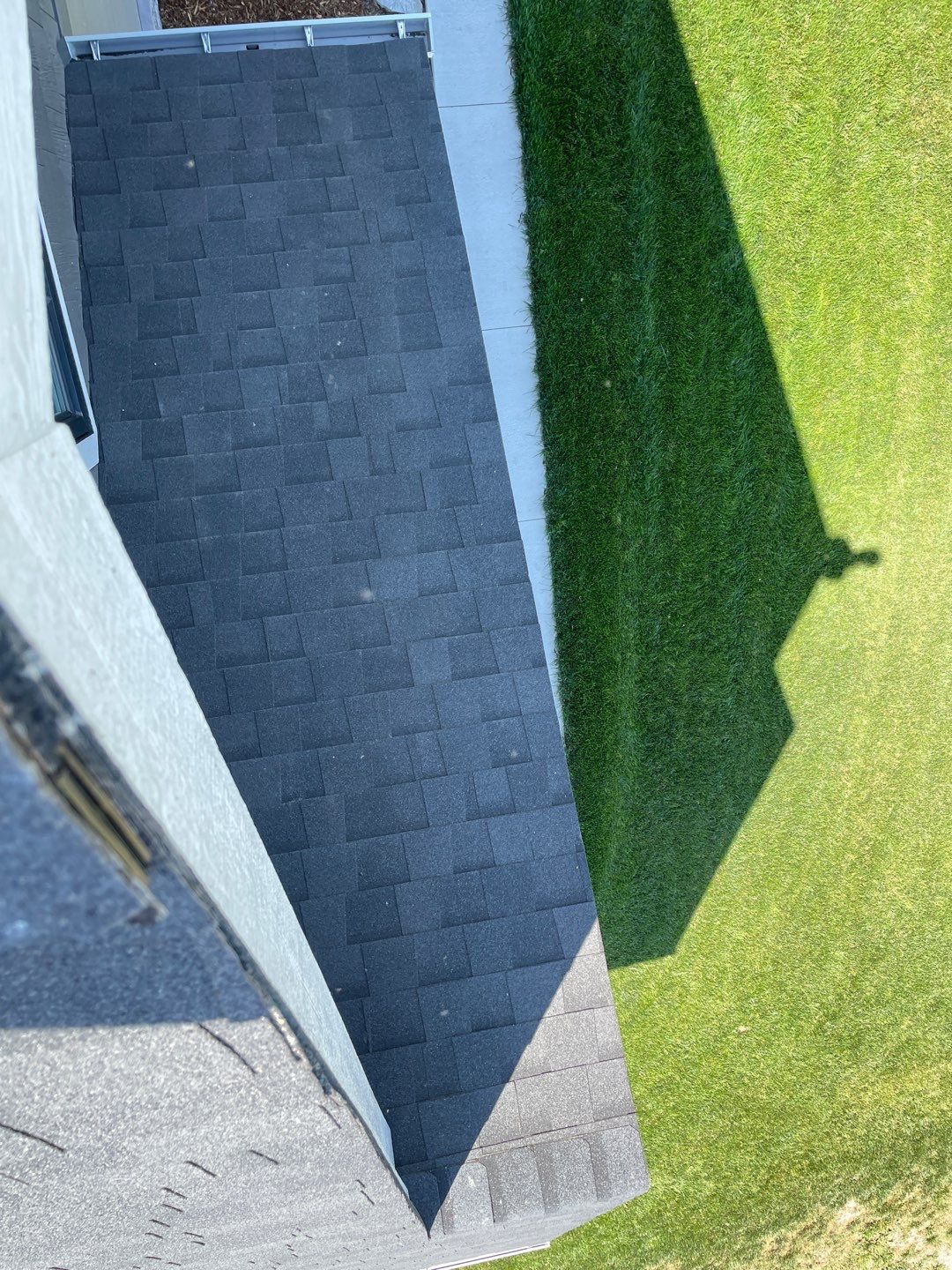 Owens Corning TruDefinition Duration - Onyx Black by Montana Roofing Solutions