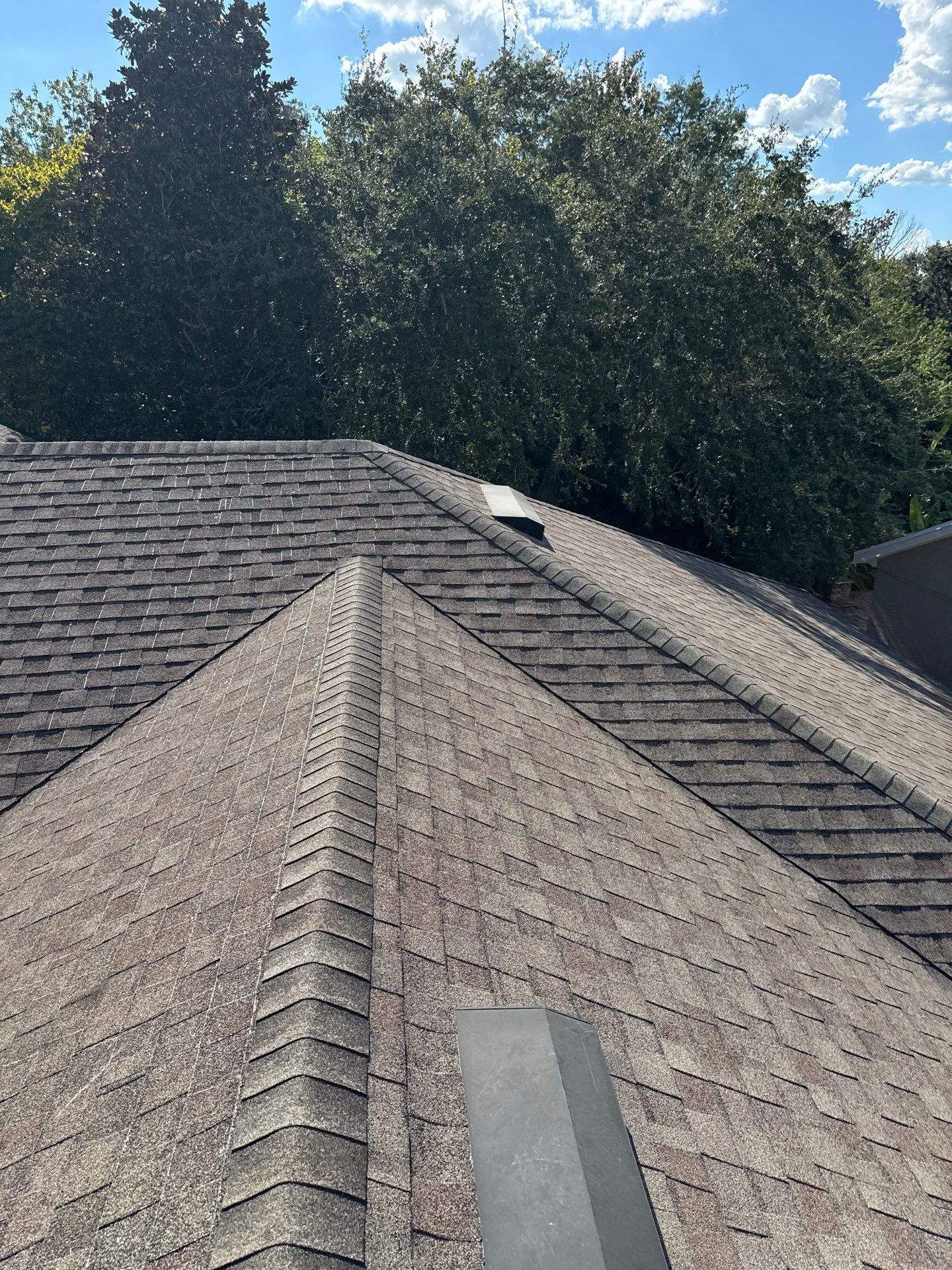 Comprehensive Residential Roof Replacement with Atlas Pinnacle Shingles in Orlando by Fortified Roofing Solutions Corp.