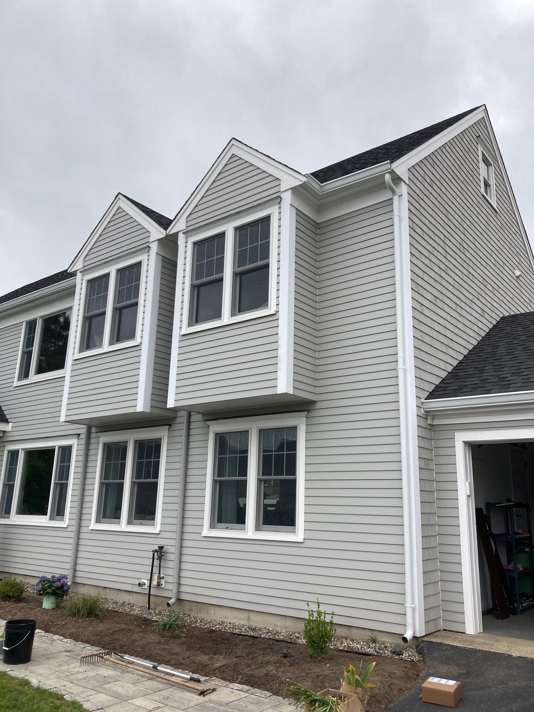 6" K-Style Aluminum Gutter Installed with 3" Round Smooth Downspouts in South Yarmouth, MA by Gutter Pro Enterprises