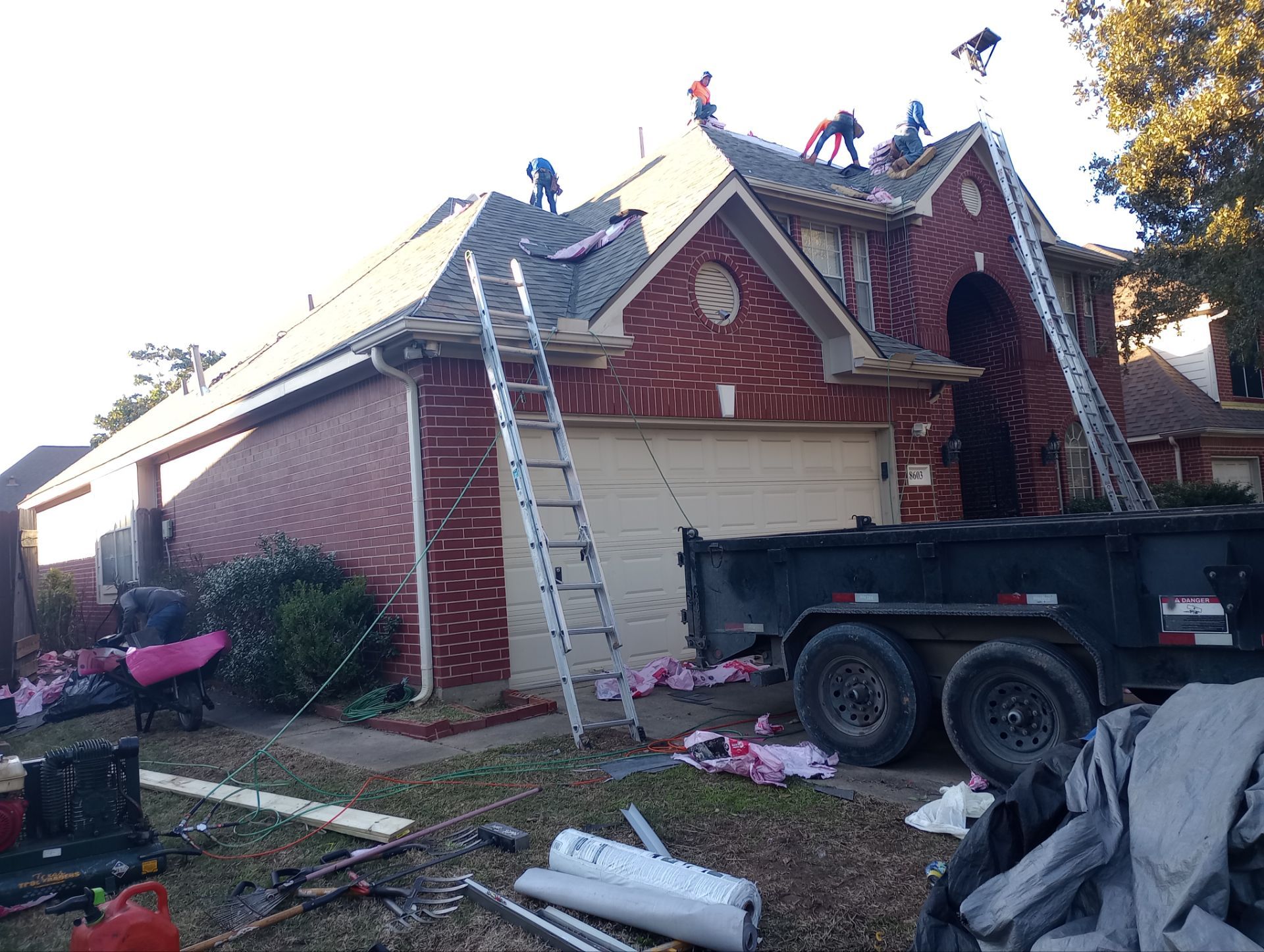 Residential Roofing Installation using Owen's Corning Duration (Lifetime) Shingles by Roof Repair Company