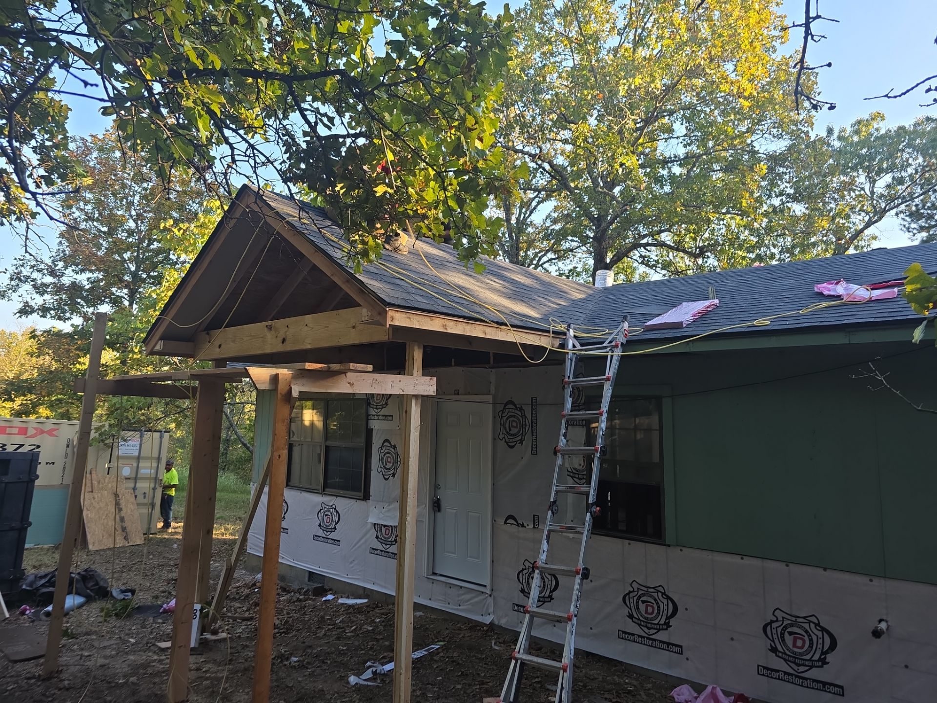 Project by Decor Roofing & Restoration by Decor Roofing & Restoration