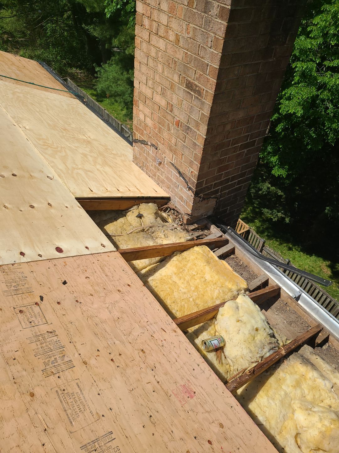 Oakton: CertainTeed Landmark Pro Designer Shingles in Max Def Pewter by RM Banning, Inc.