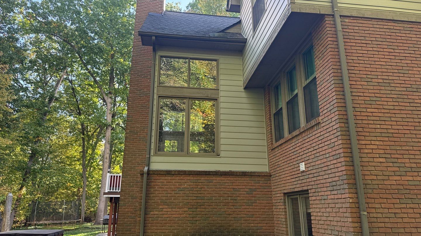 Siding Replacement using Alside S7 Cedar Mill Grain Cape Cod Grey by 180 Contractors